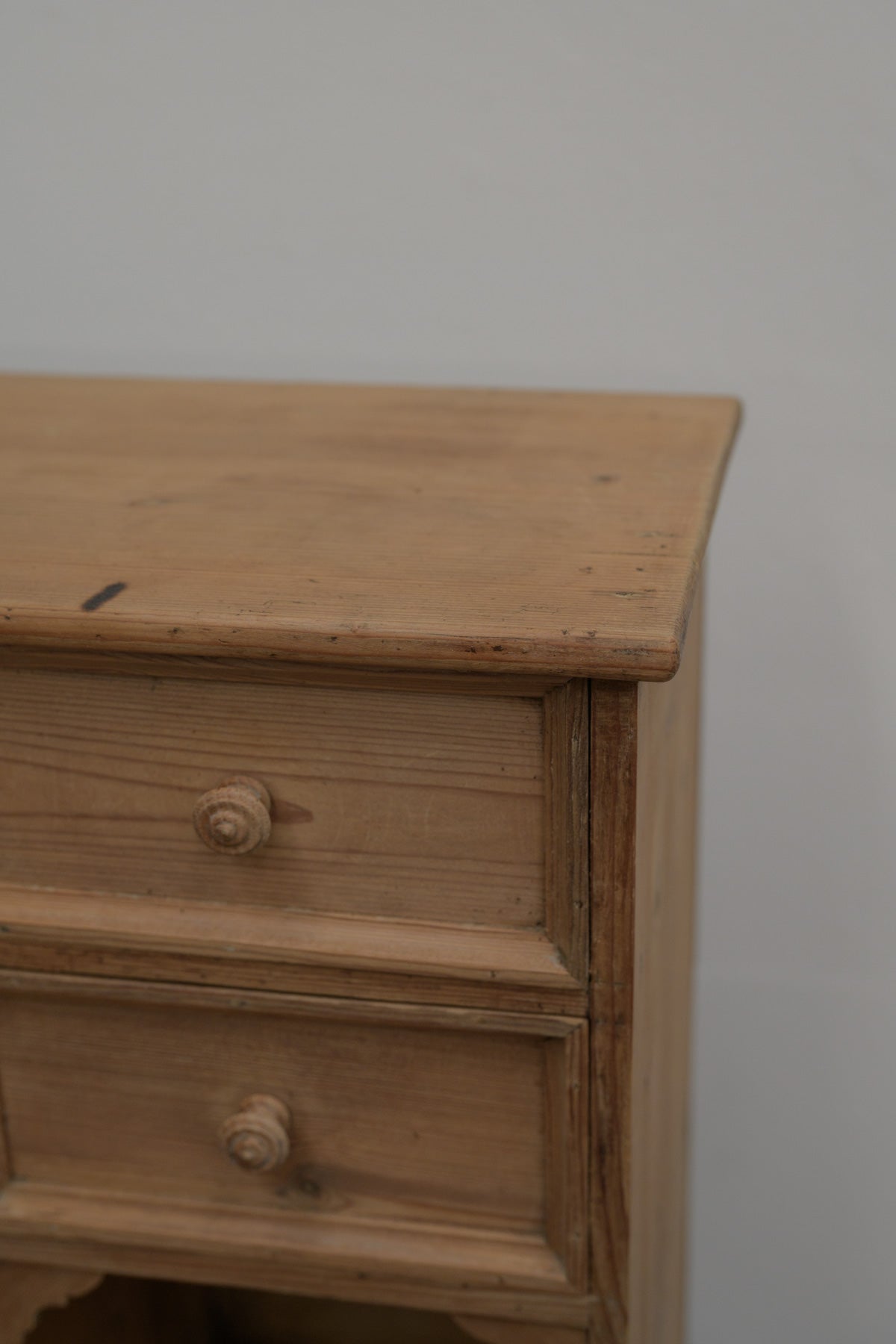 #0648 desk