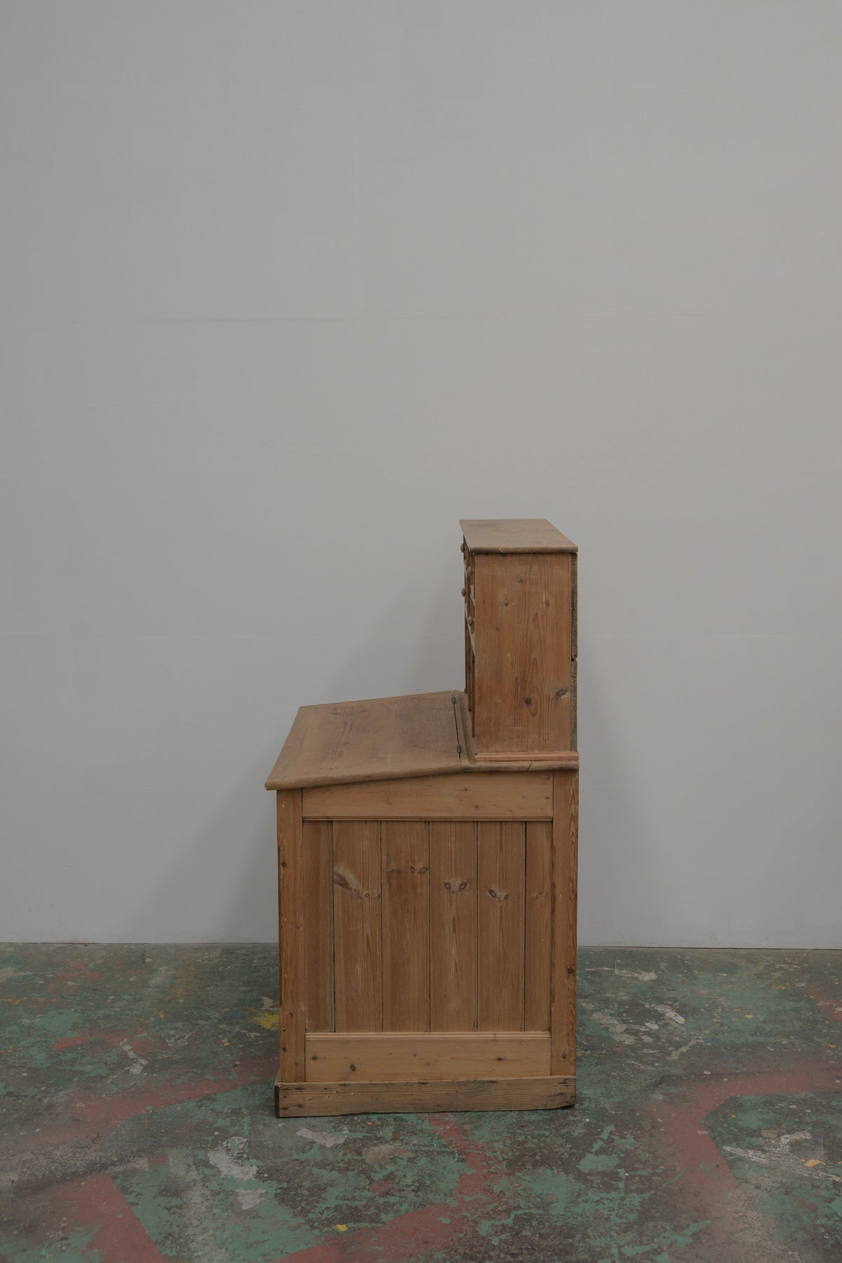 #0648 desk