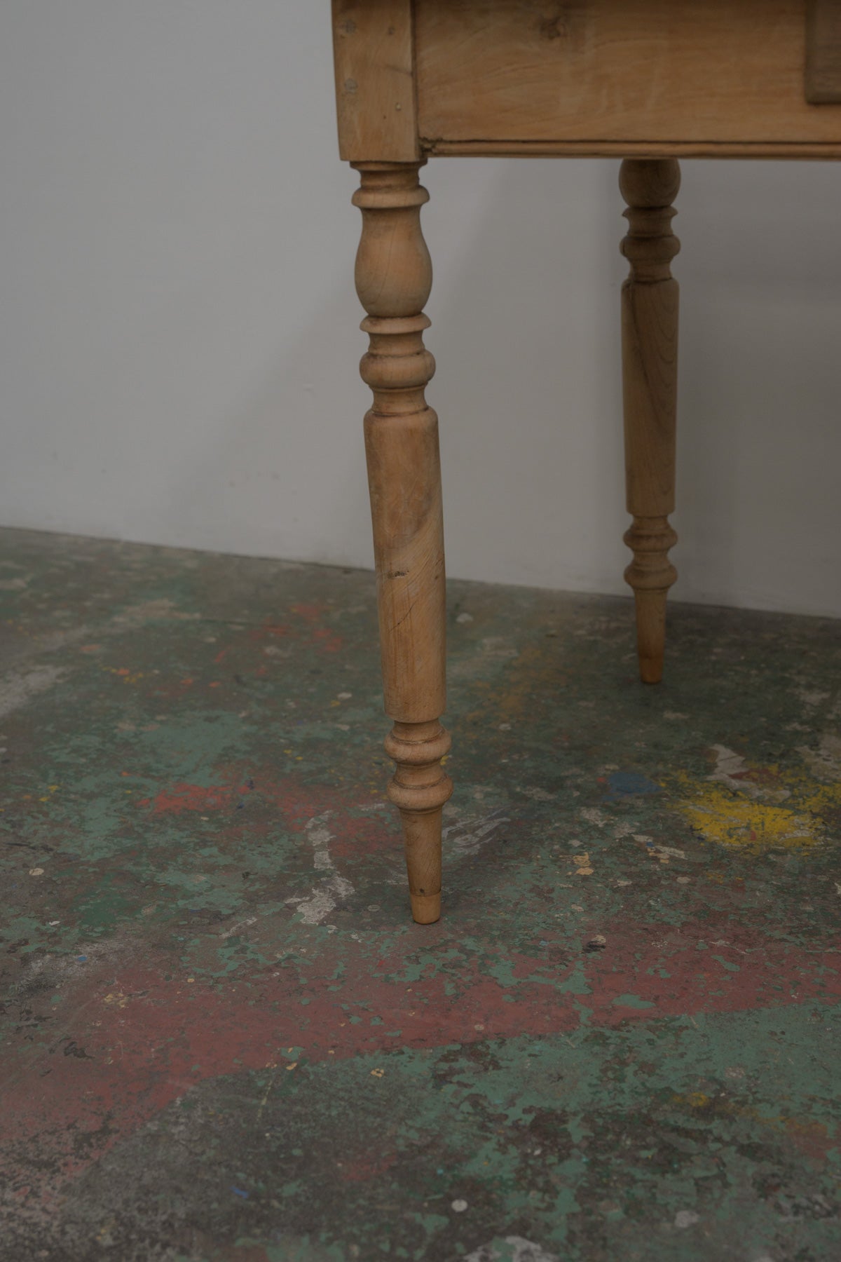 #0653 table