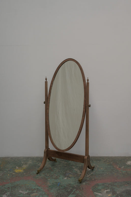 #0663 stand mirror