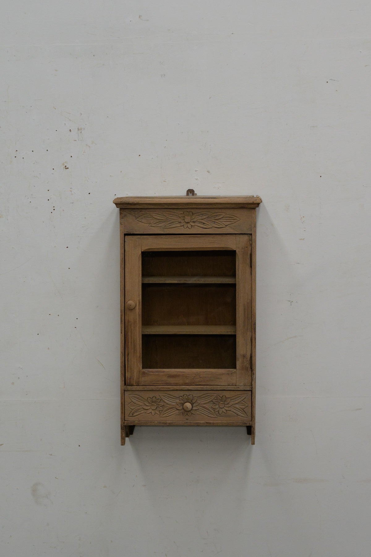 #5265 small cabinet