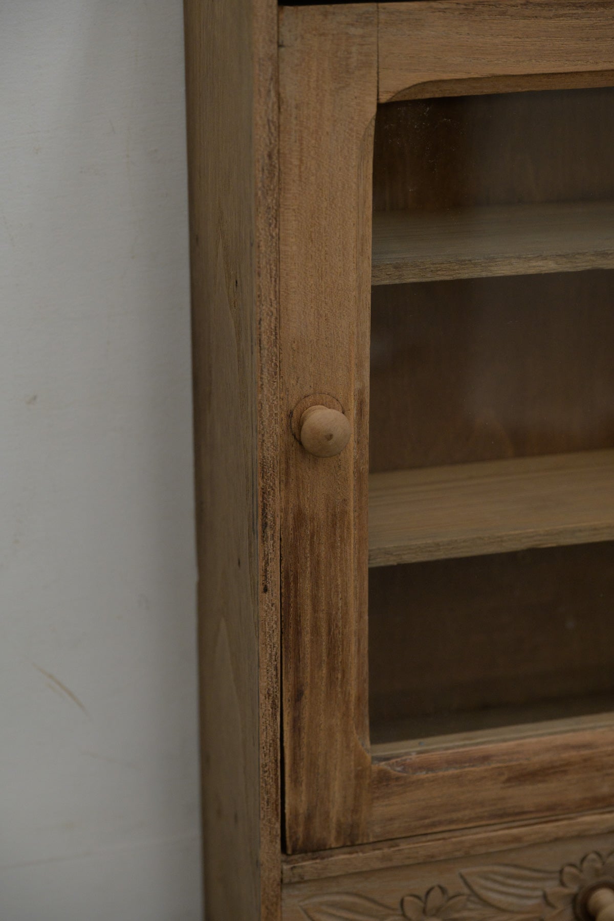 #5265 small cabinet