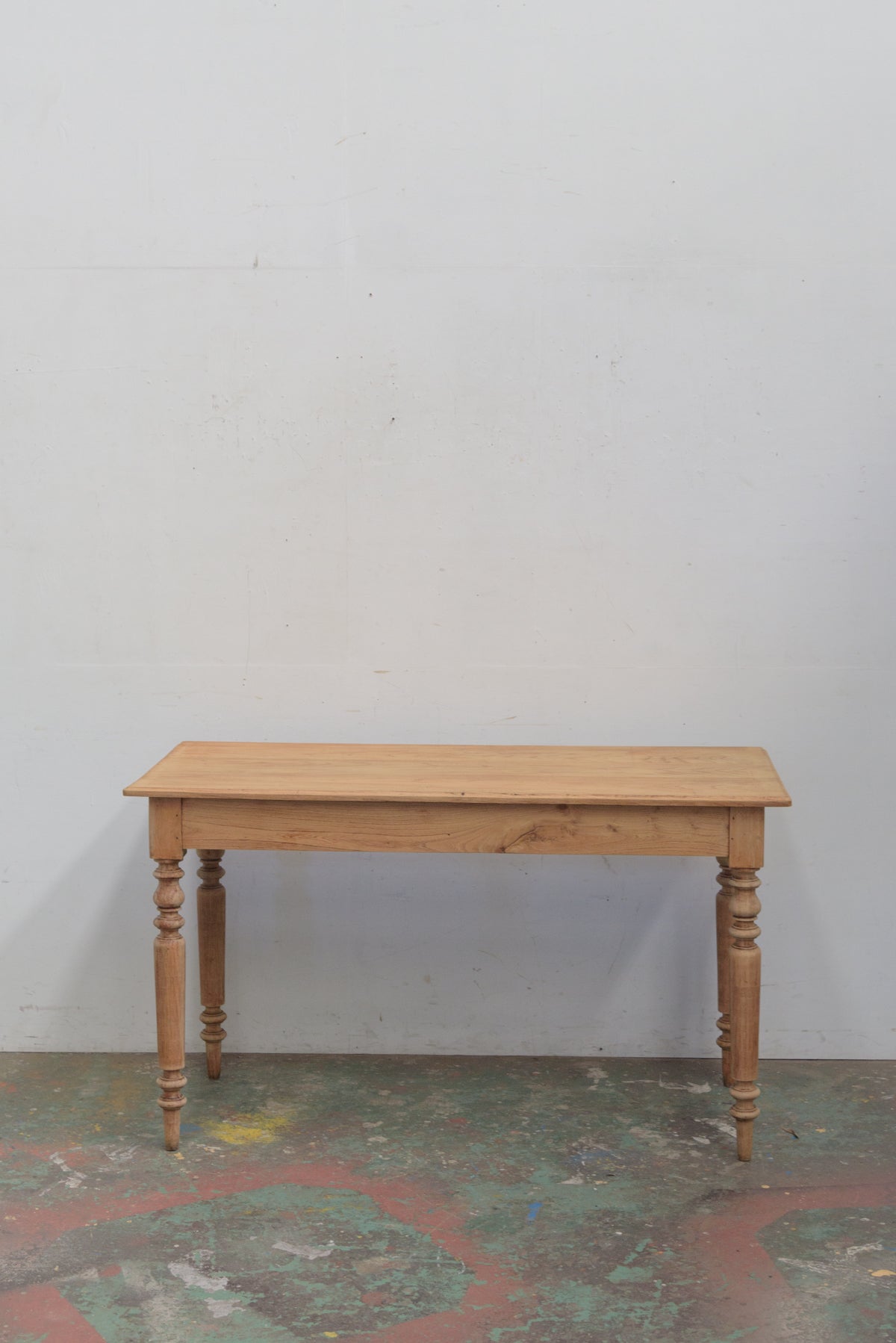 #9433 table