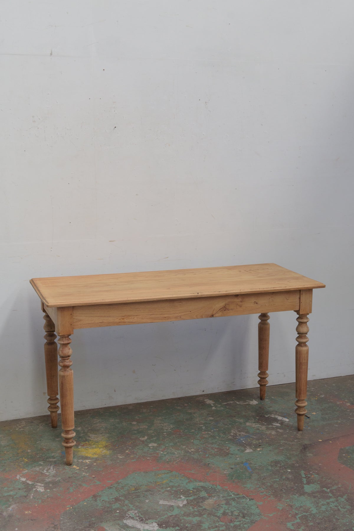 #9433 table