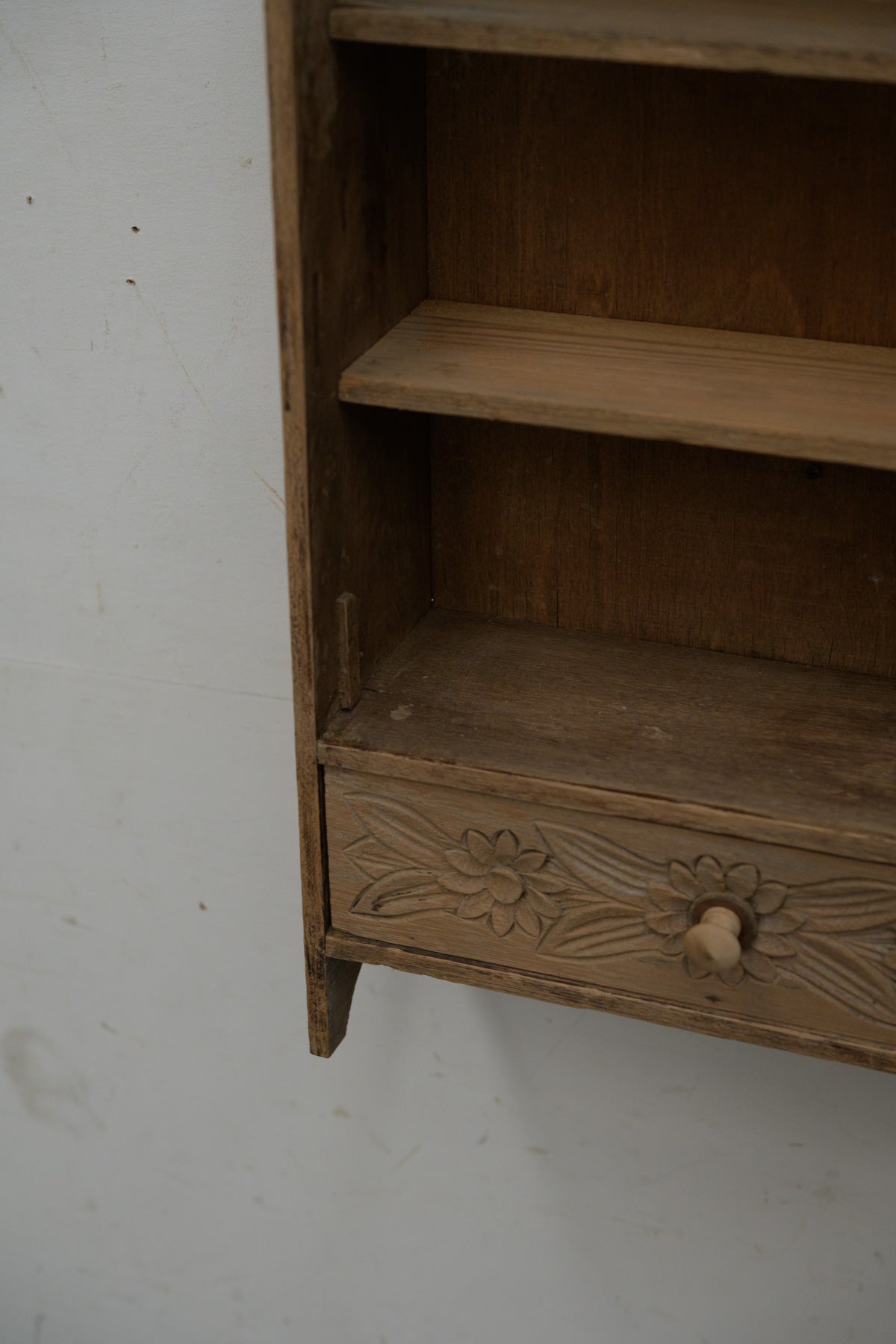 #5265 small cabinet