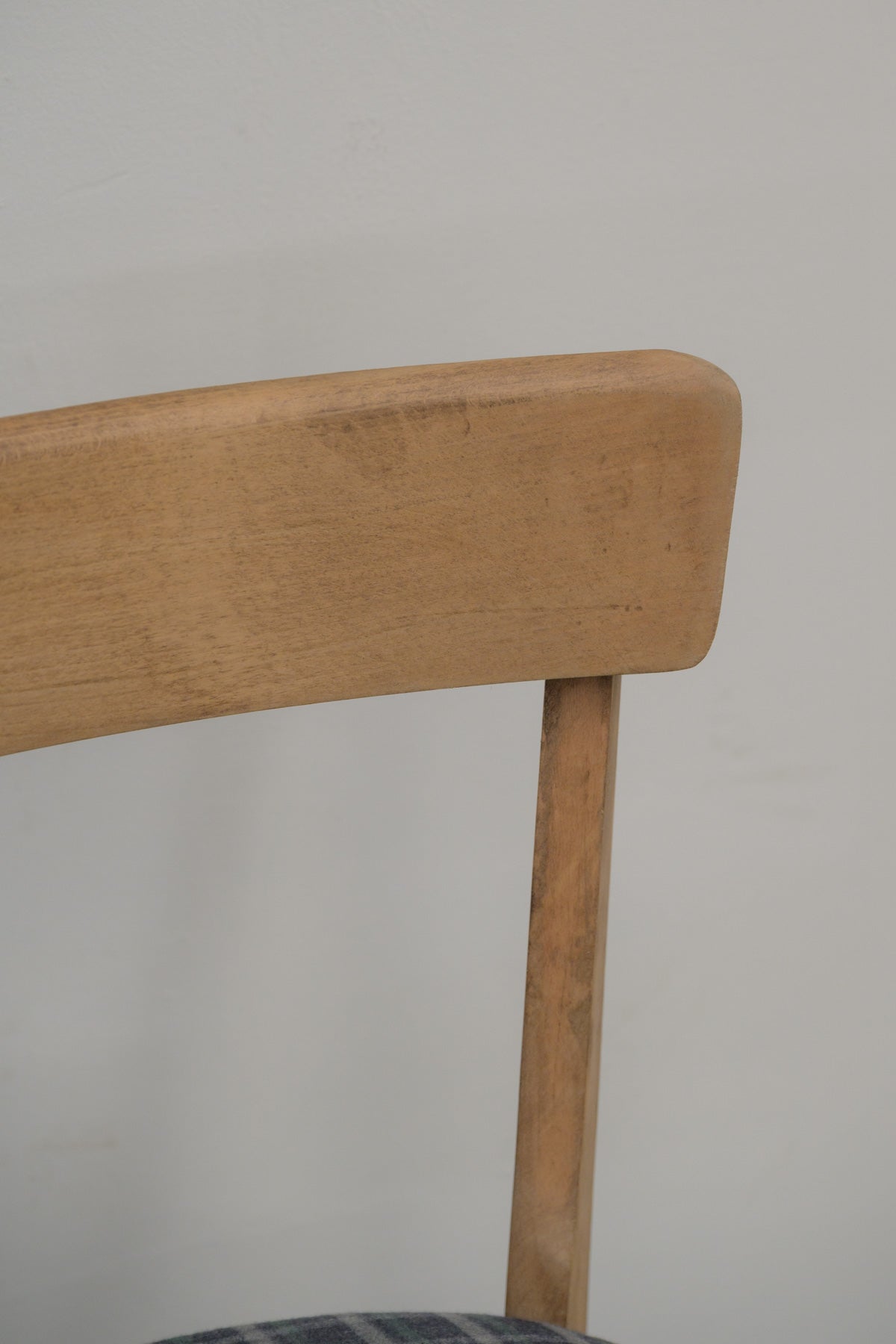 #0671 chair