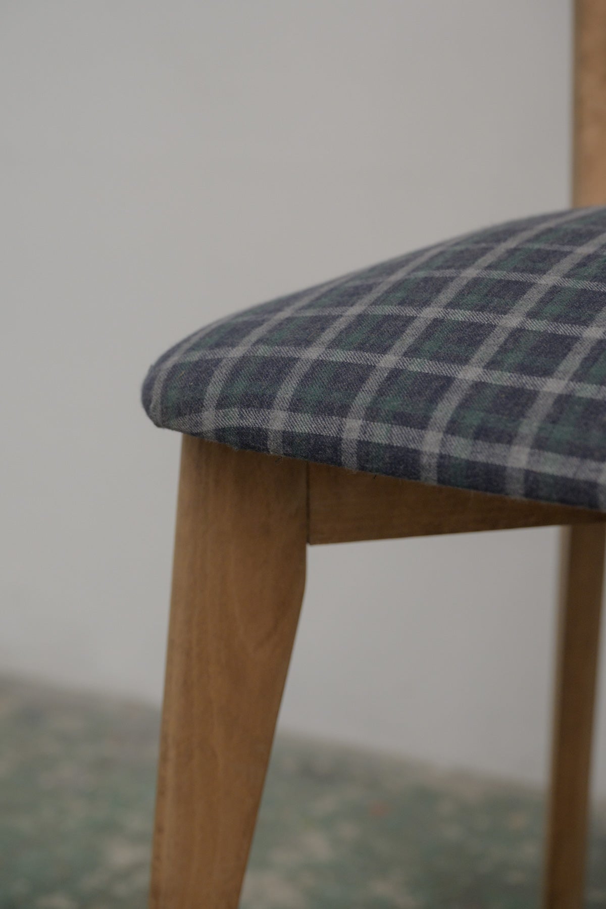 #0671 chair