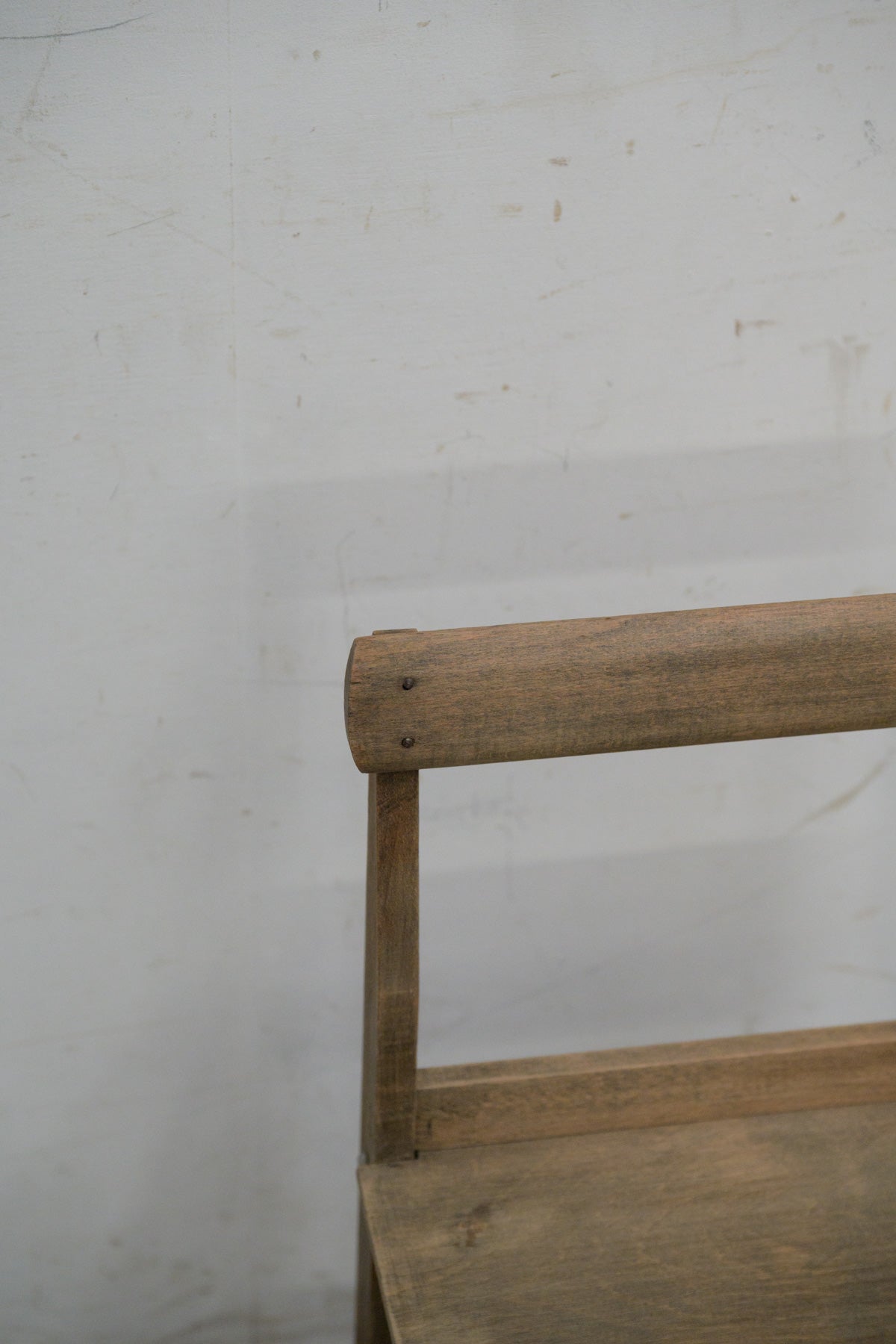 #0187 small chair