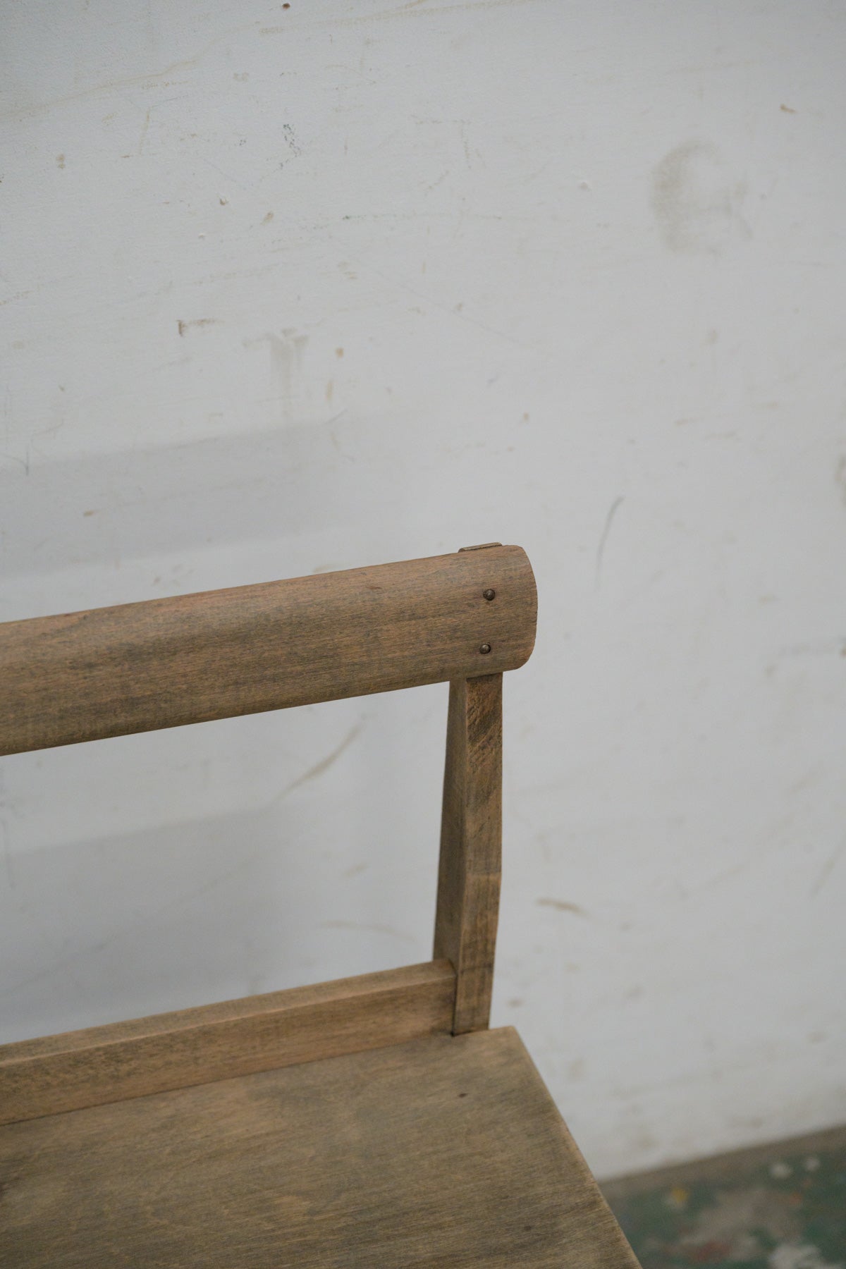 #0187 small chair