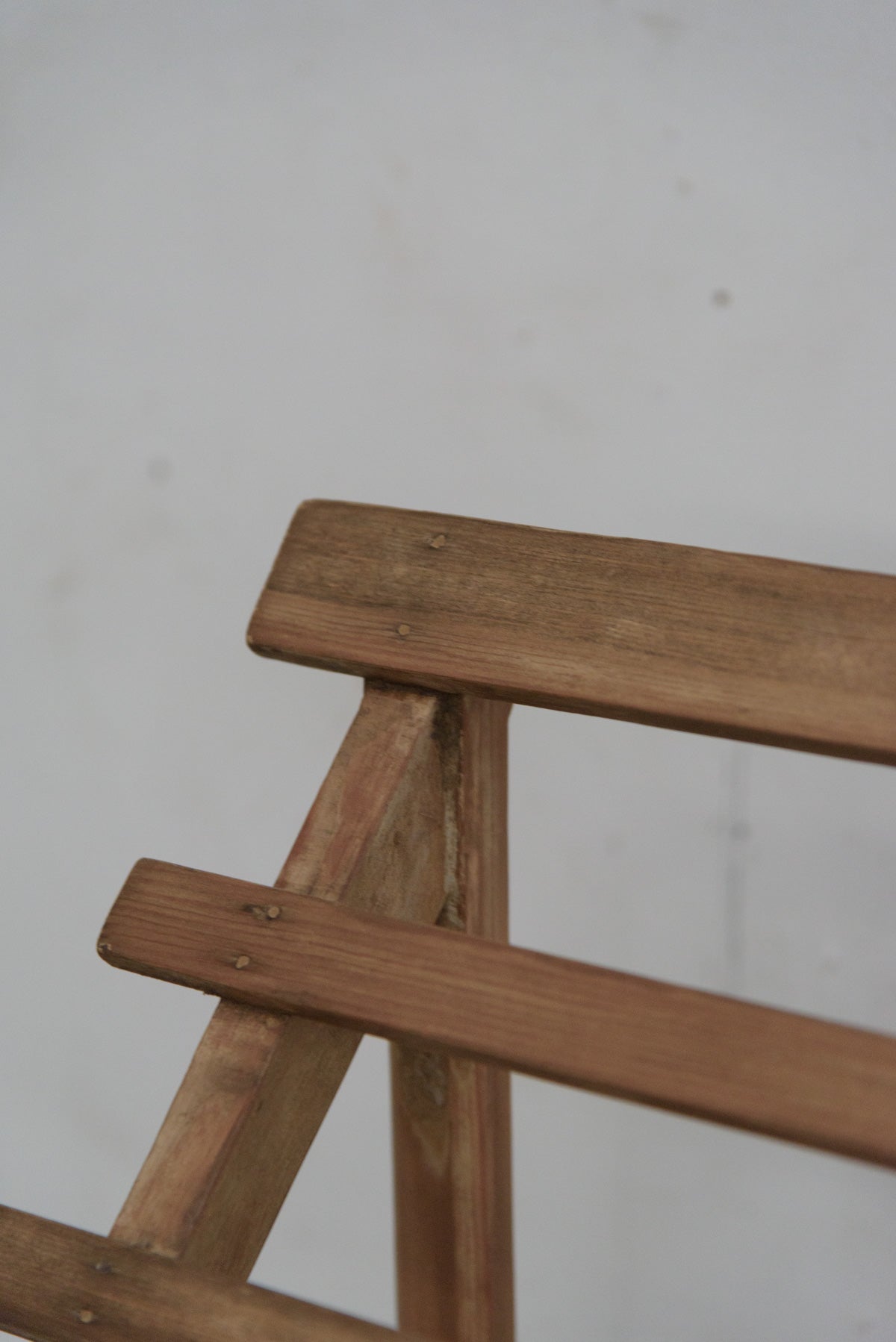 #0064 menu stand