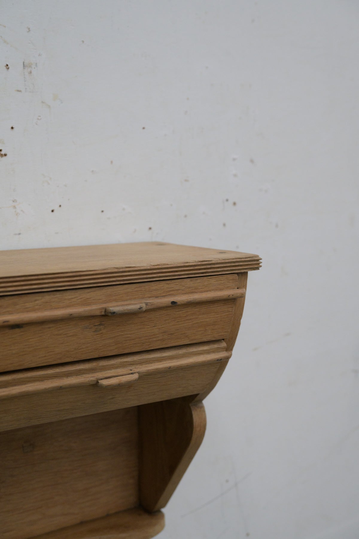 #0196 wall shelf