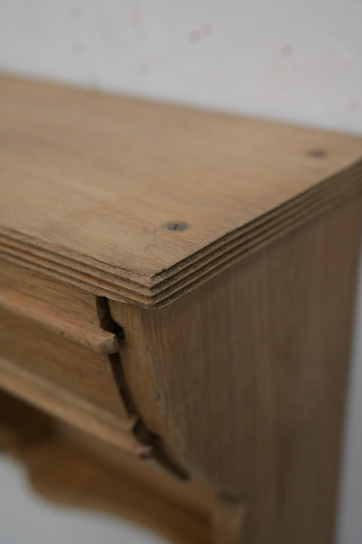 #0196 wall shelf