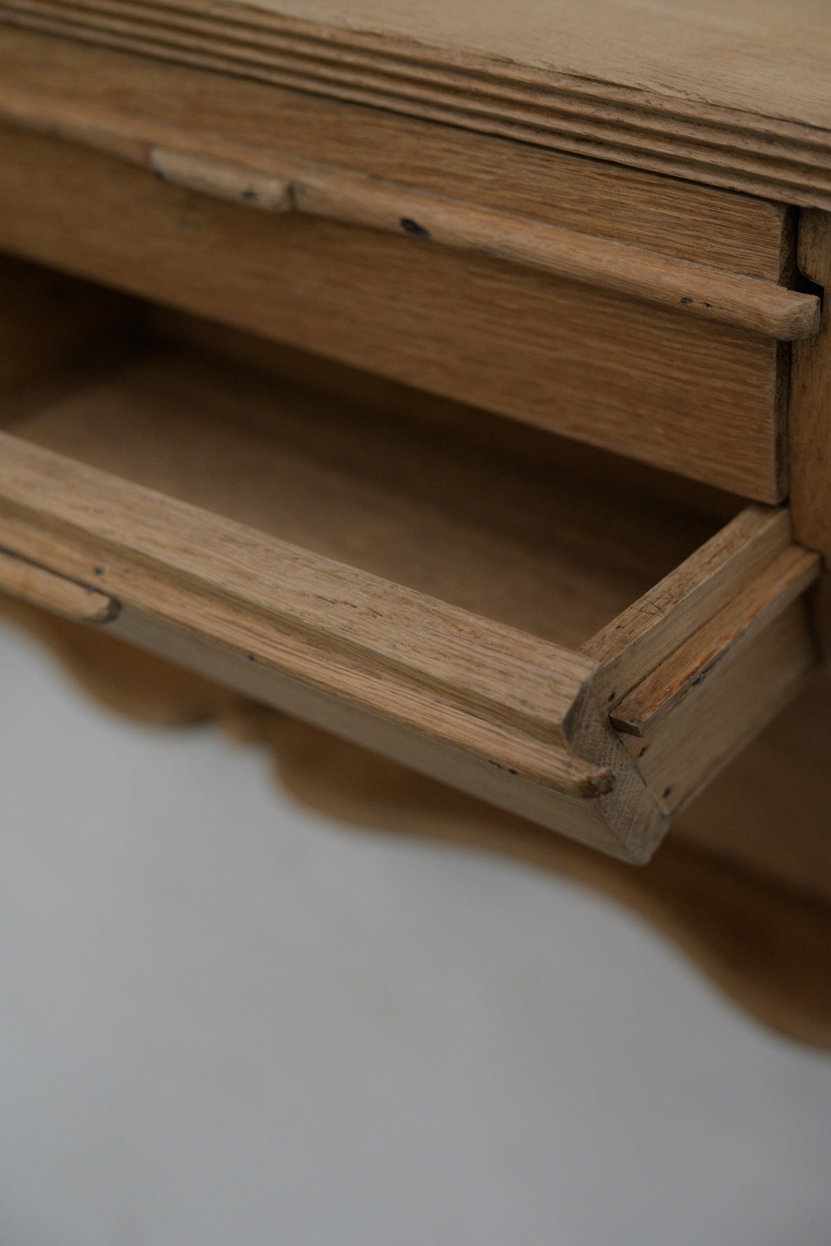 #0196 wall shelf