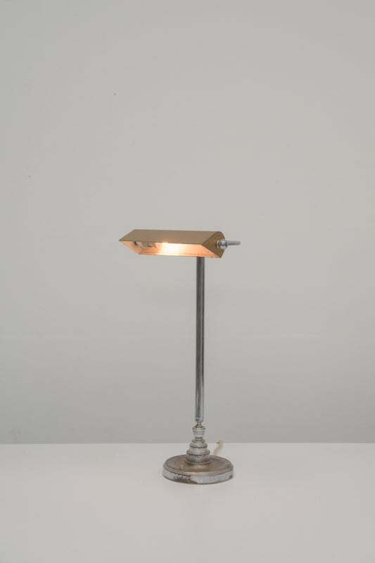 #0684 desk lamp