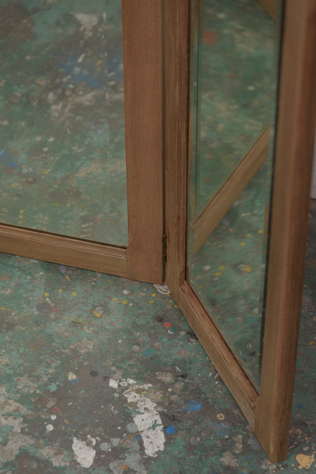 #9446 mirror