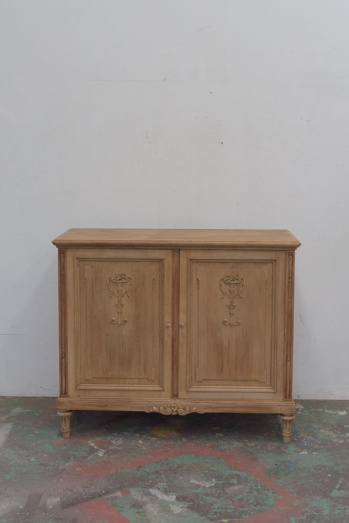 #9448 cabinet