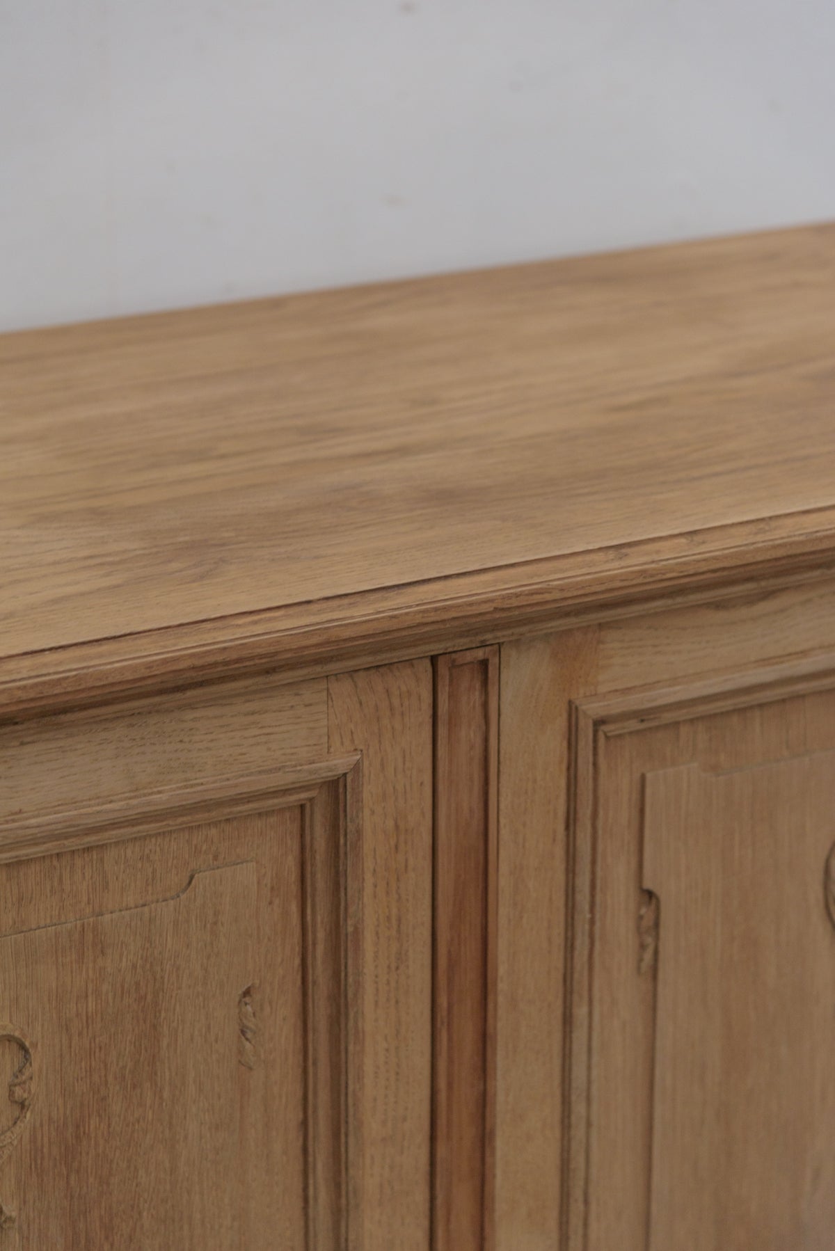 #9448 cabinet