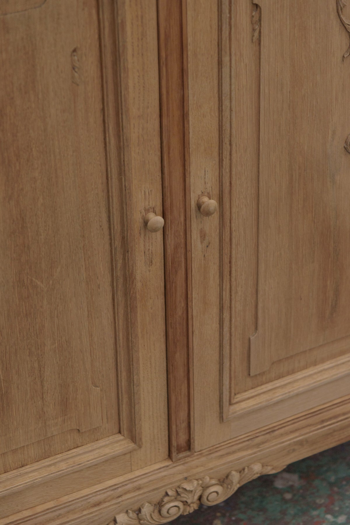 #9448 cabinet