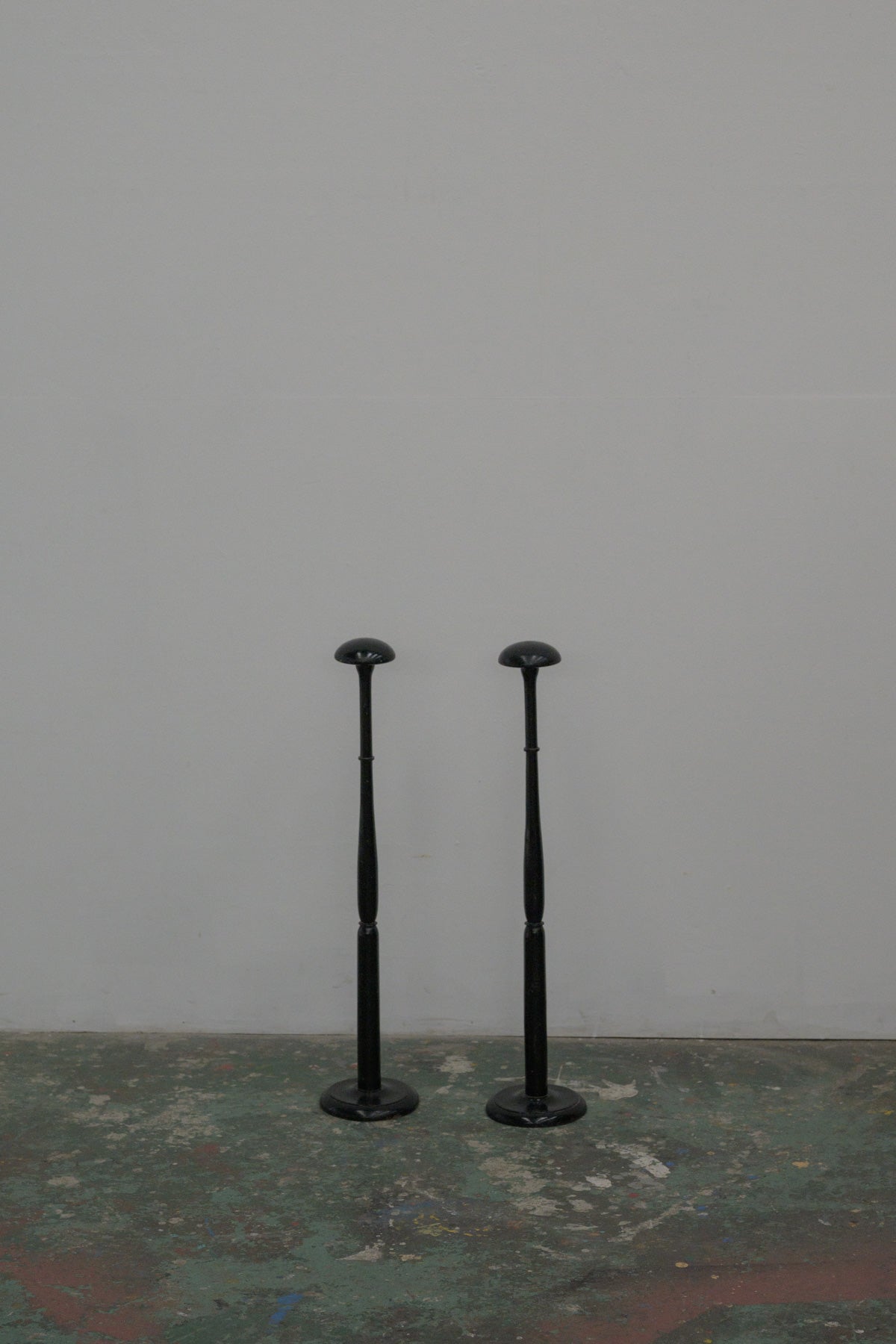 #0691 hat stand