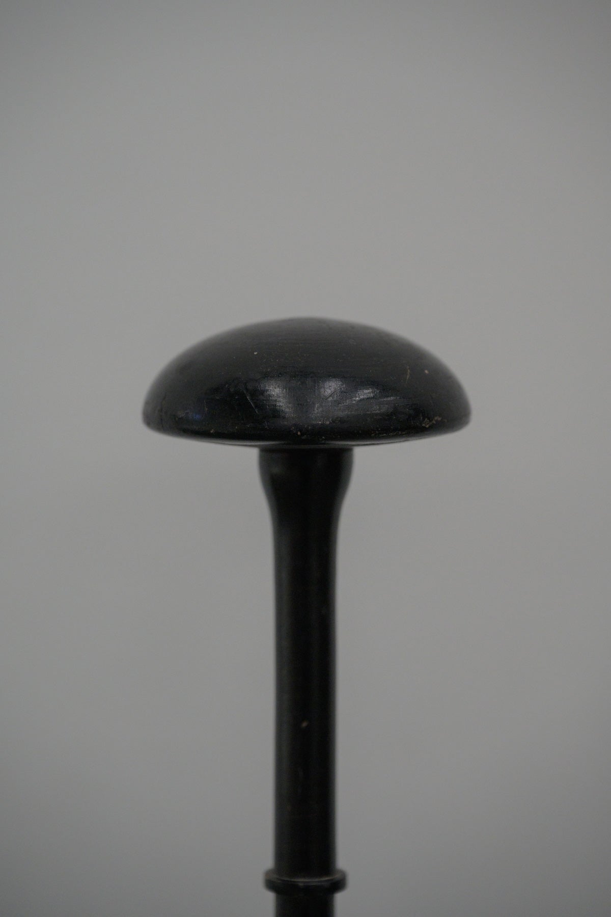 #0691 hat stand