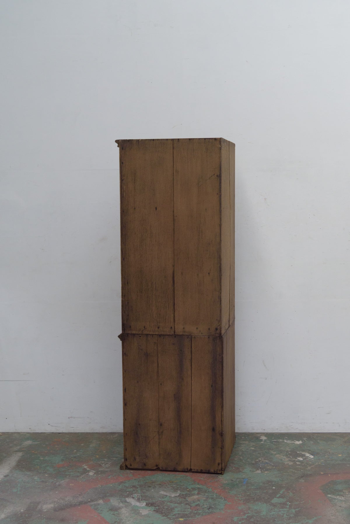 #9736 corner cabinet