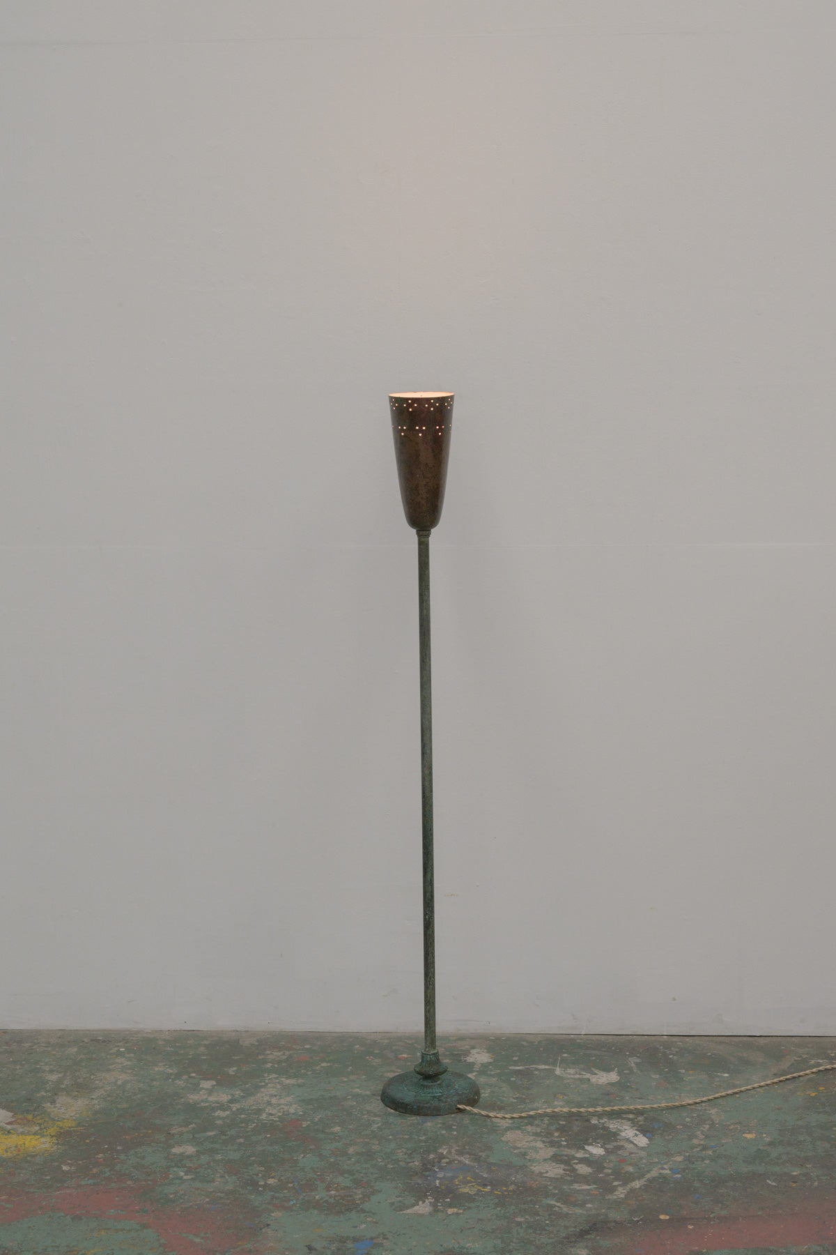 #0688 floor lamp