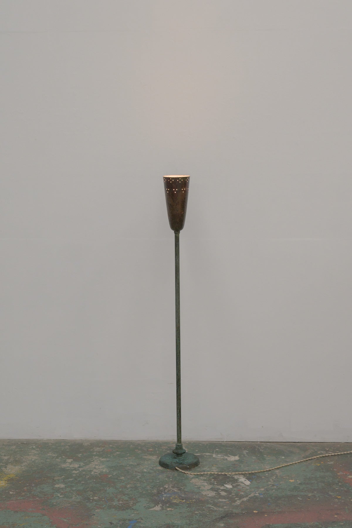 #0688 floor lamp