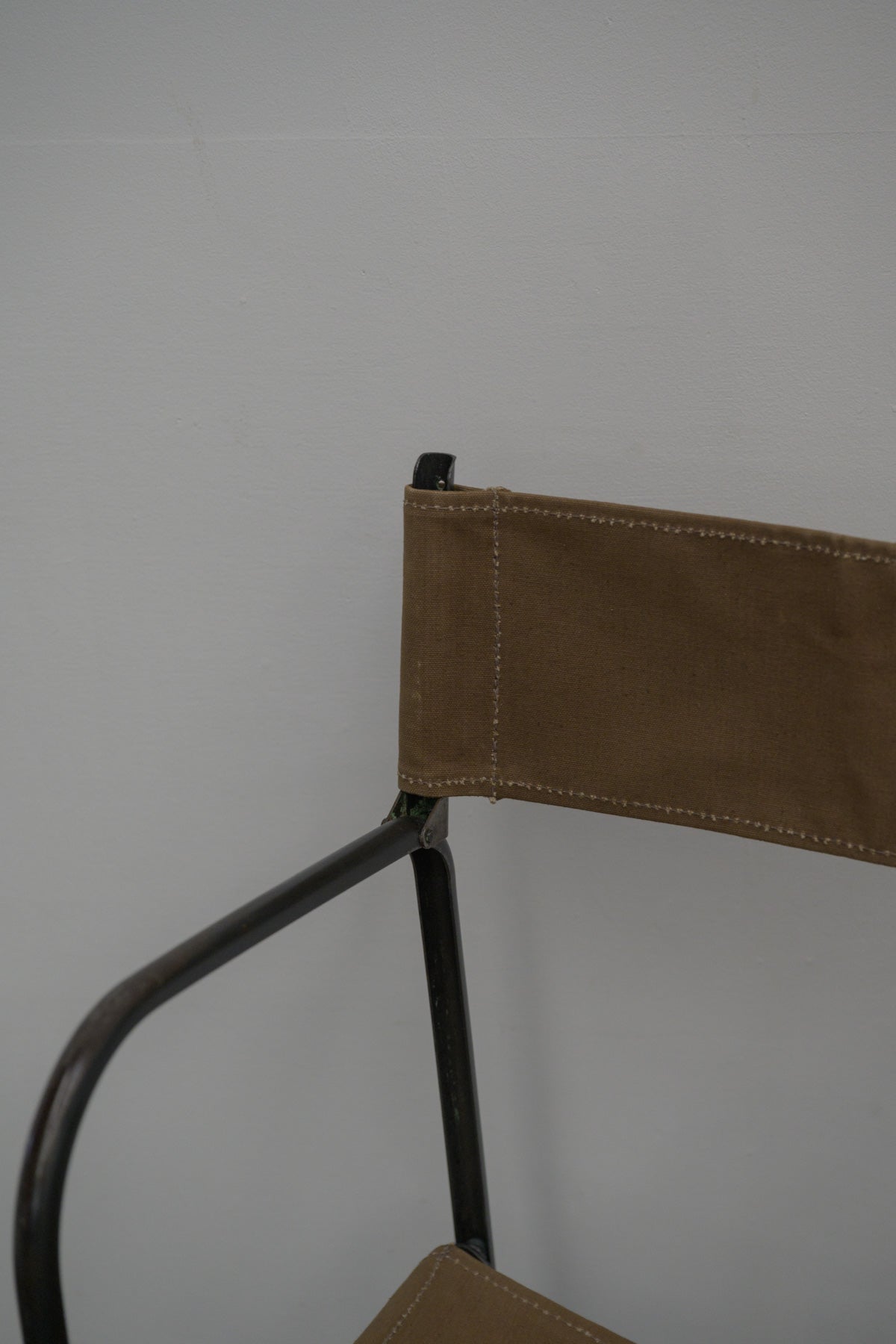 #0690 folding chair