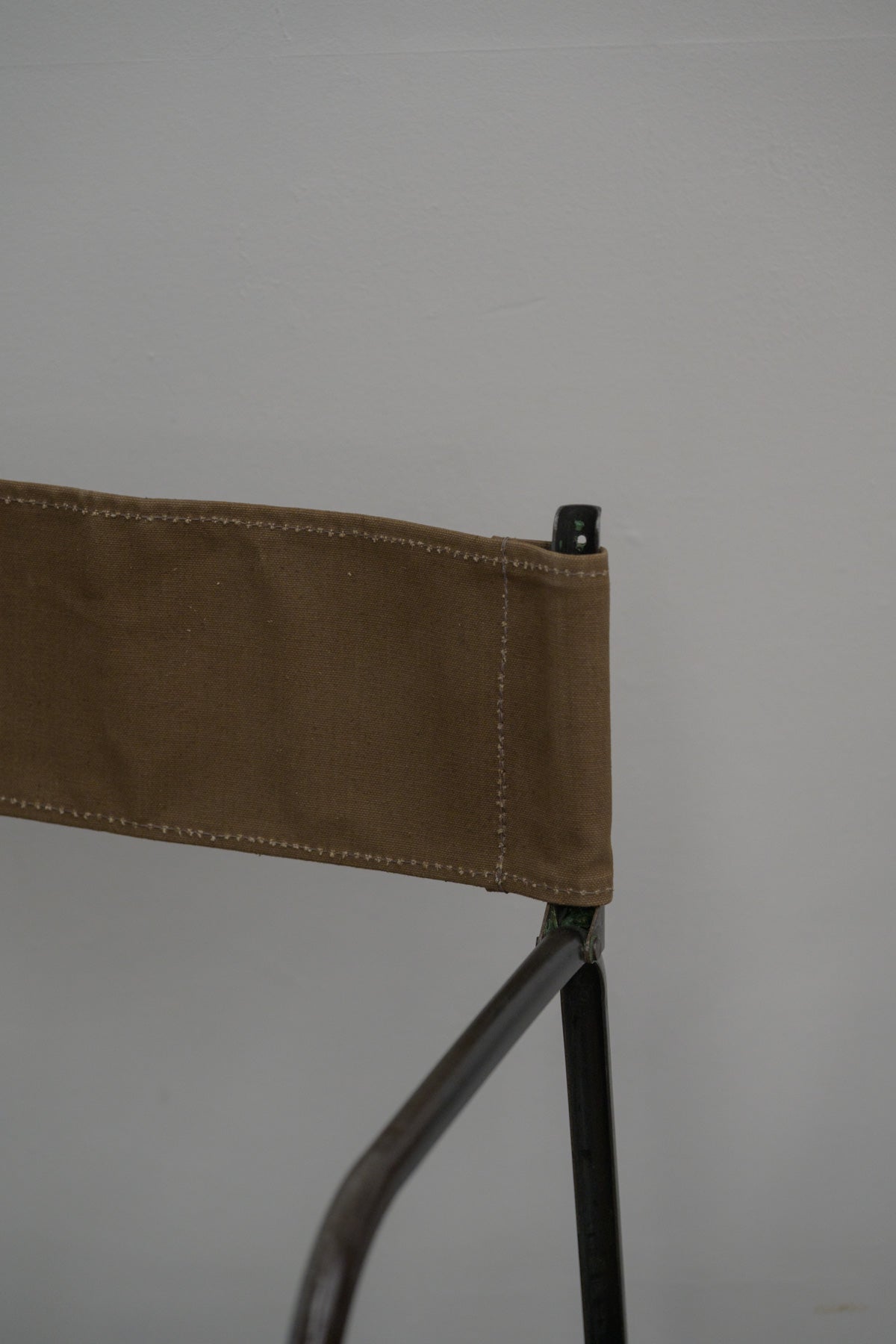 #0690 folding chair