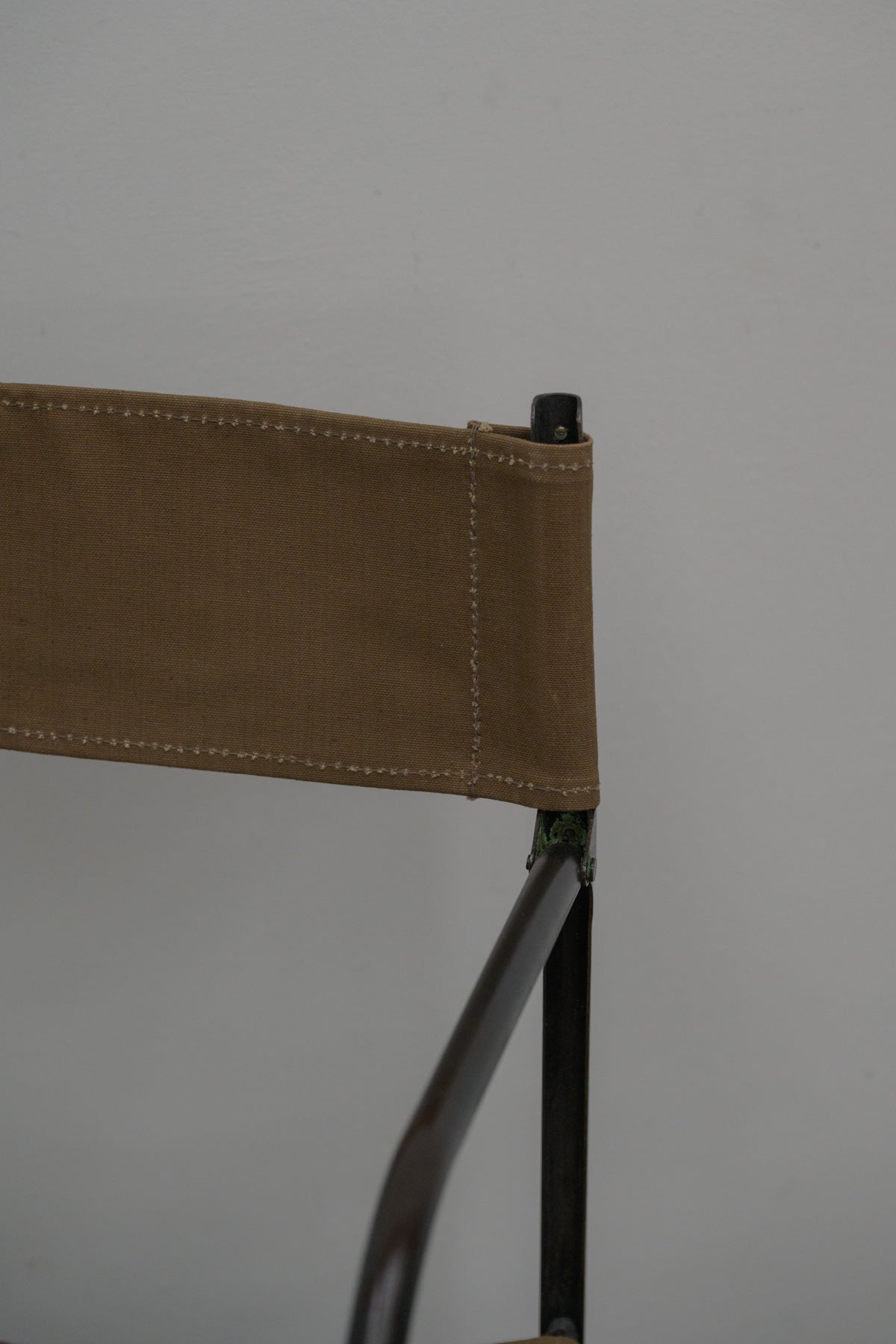 #0690 folding chair