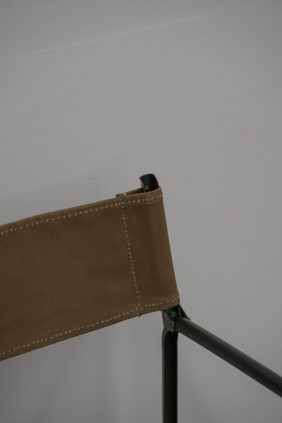 #0690 folding chair