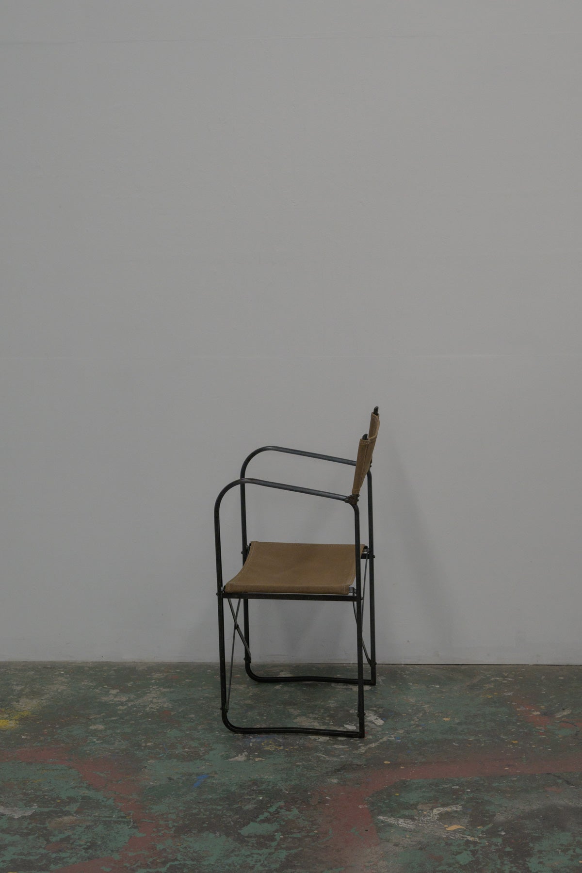 #0690 folding chair
