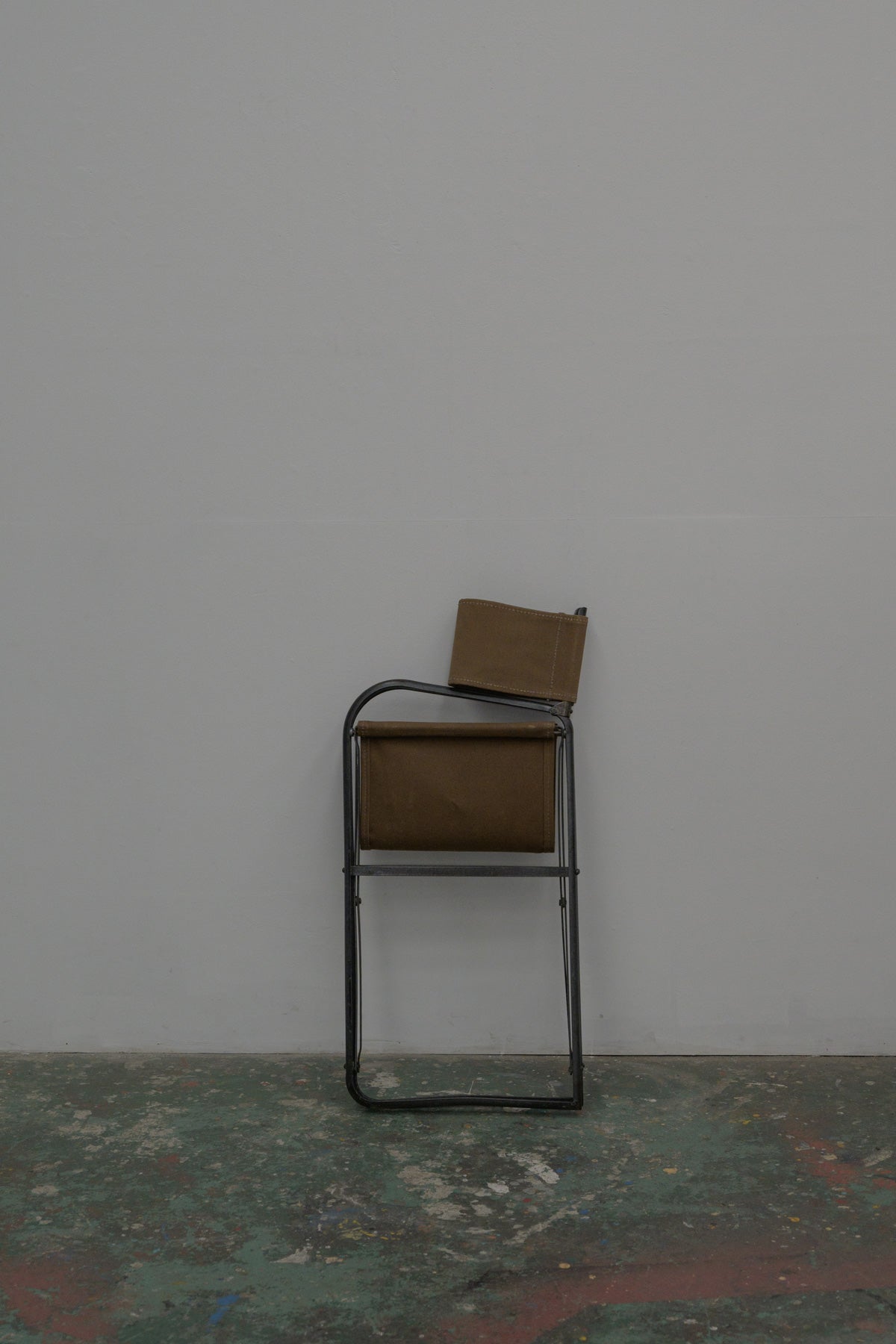 #0690 folding chair