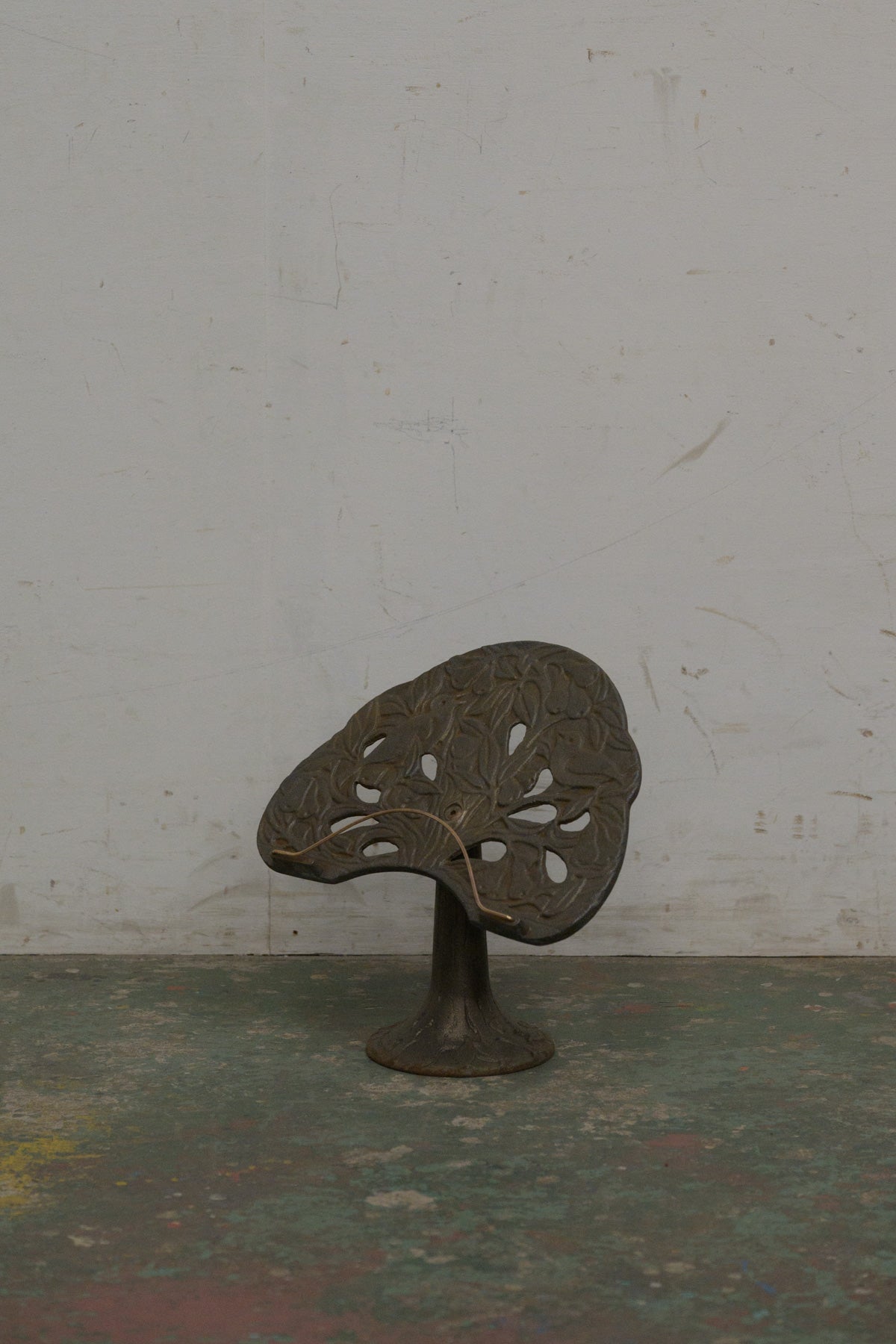#0210 book stand