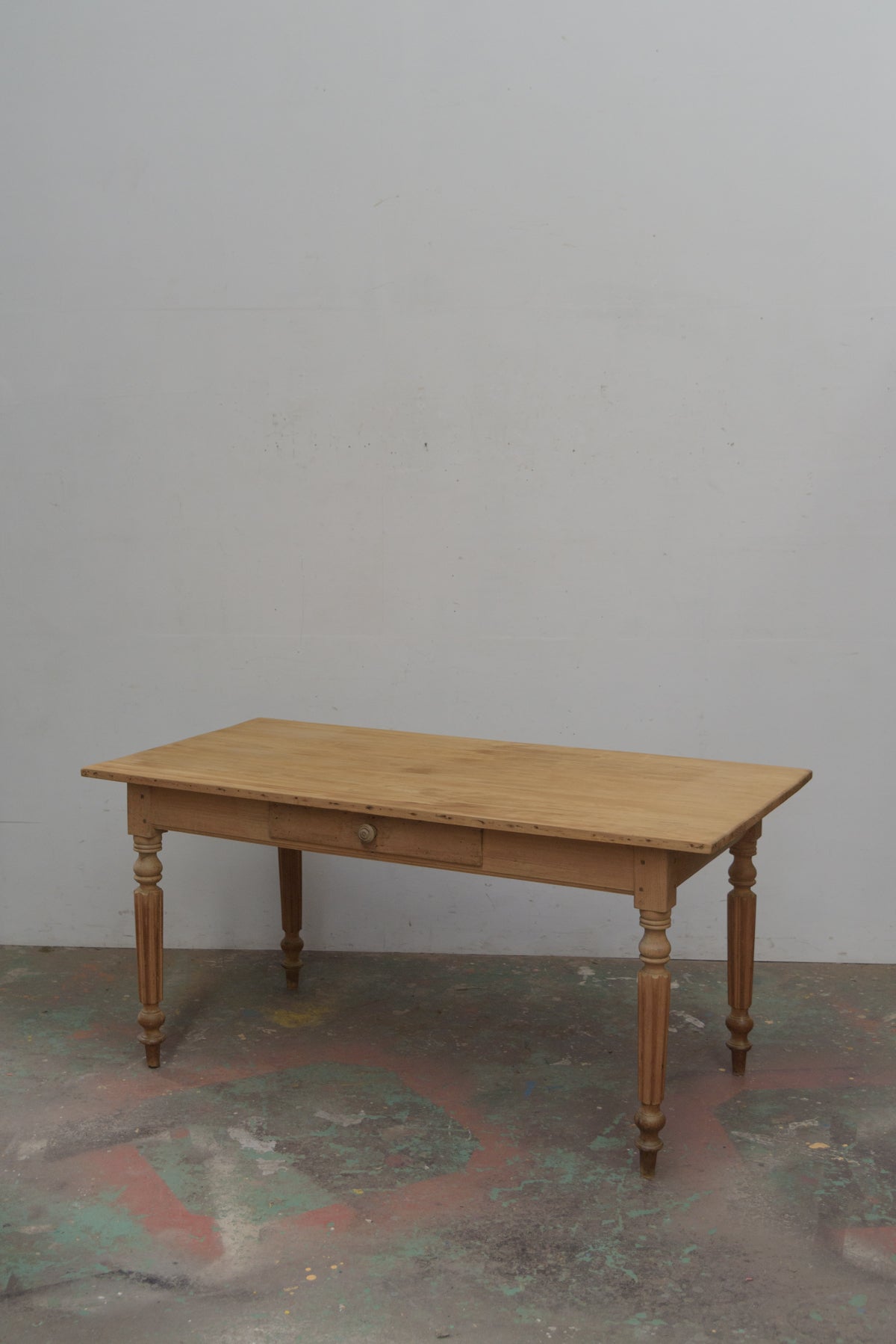 #9013 table