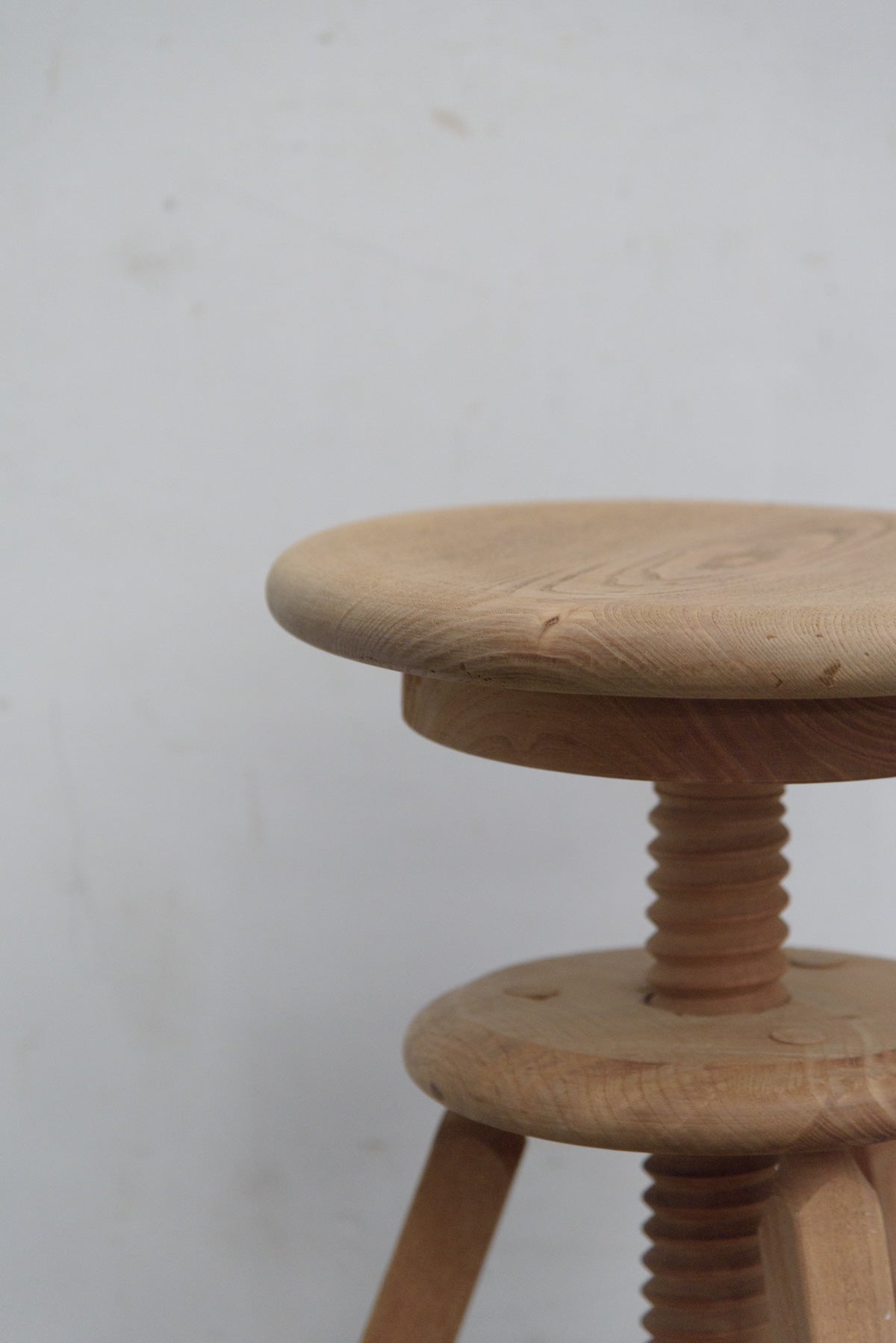 #9744 stool