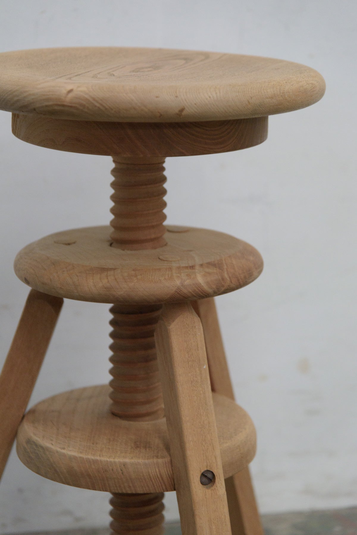 #9744 stool