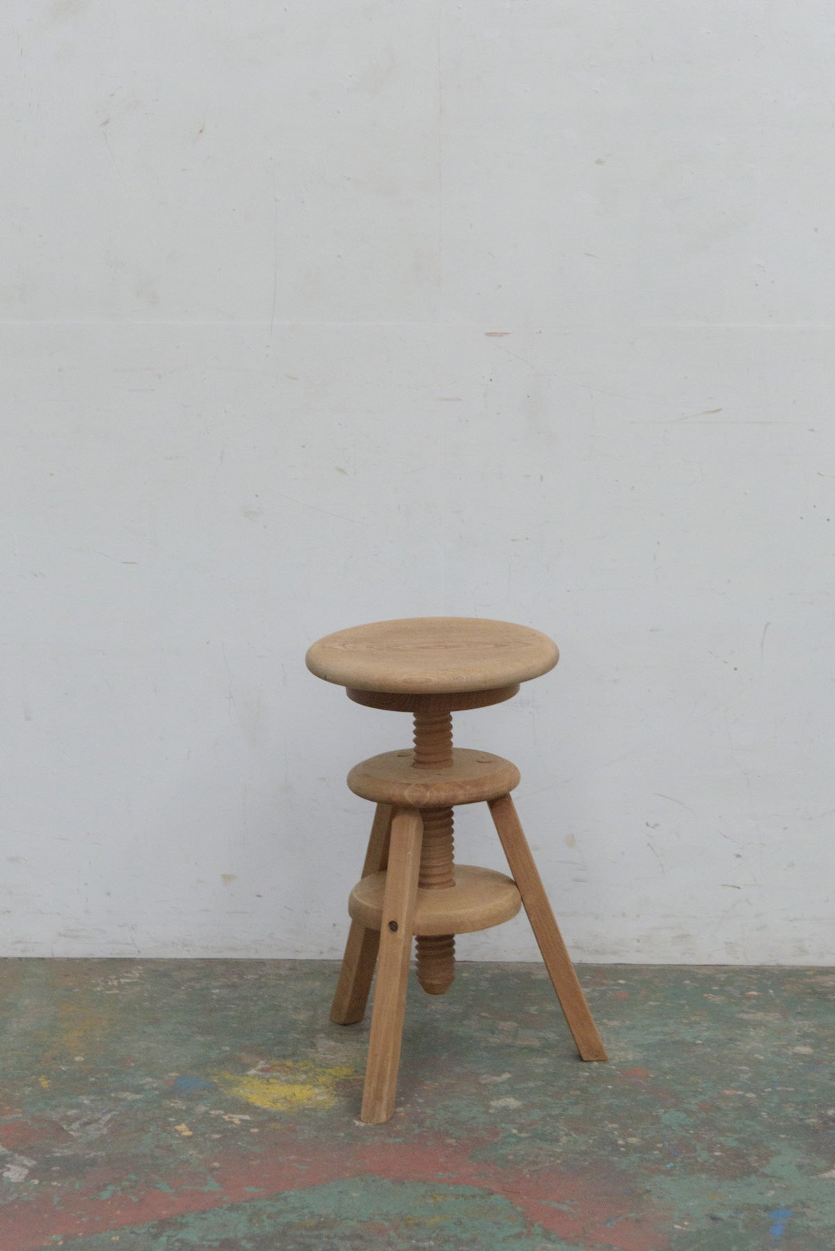 #9744 stool