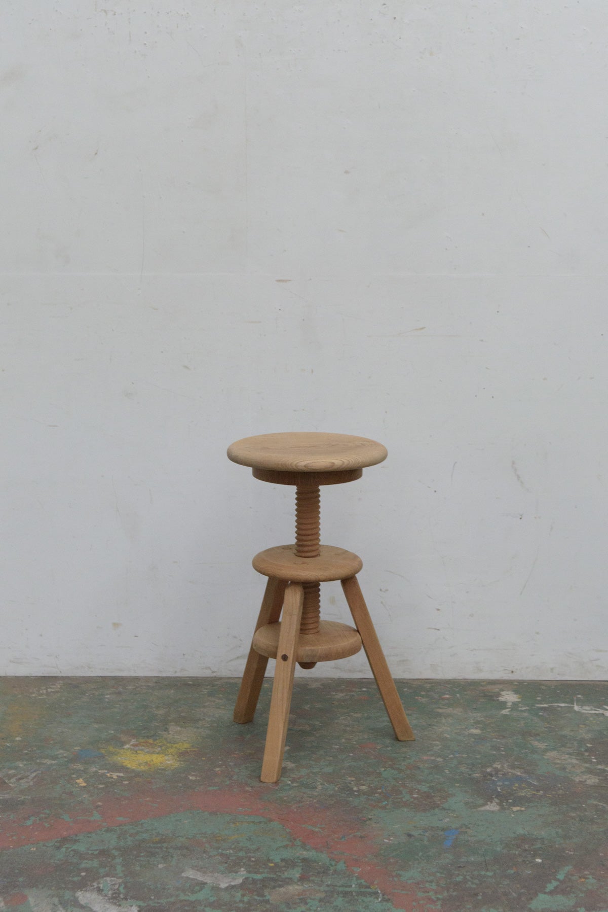 #9744 stool