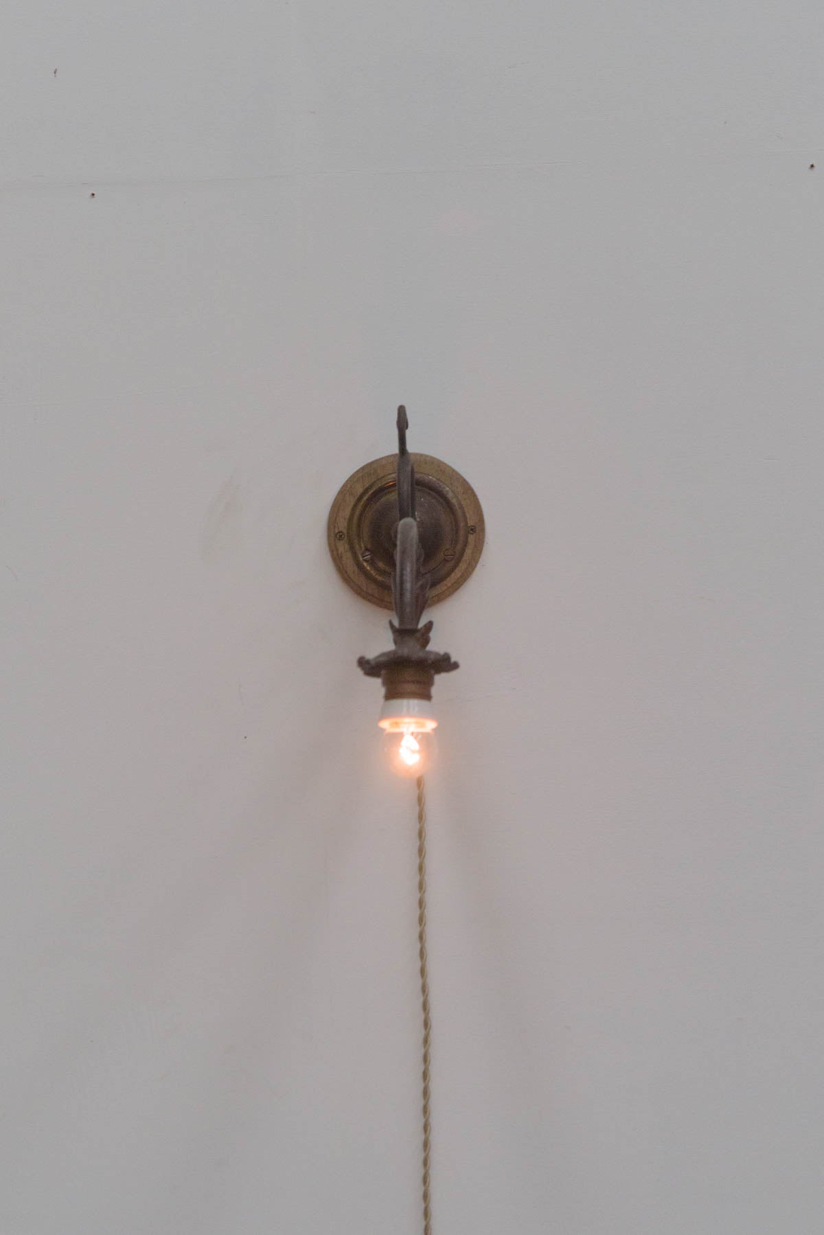 #7320 wall lamp