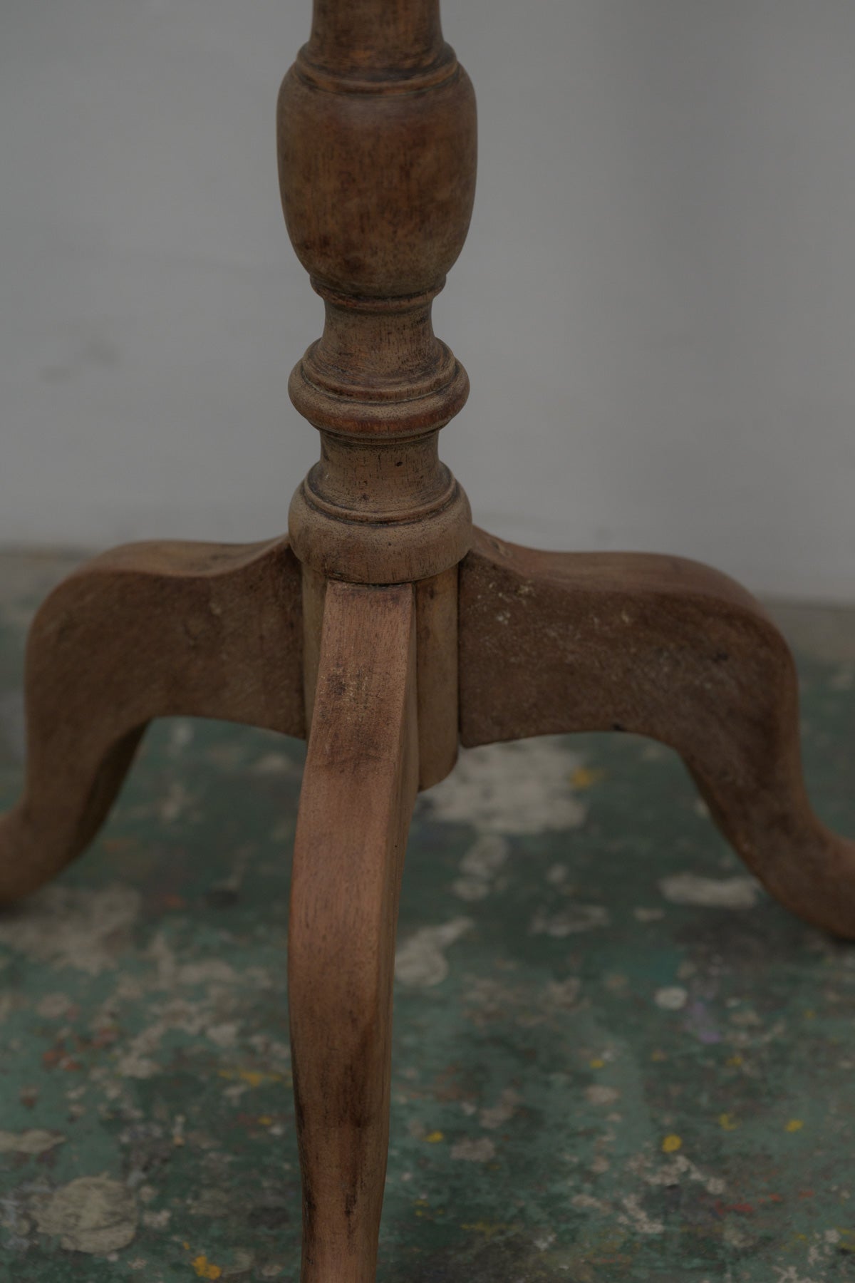 #0703 side table