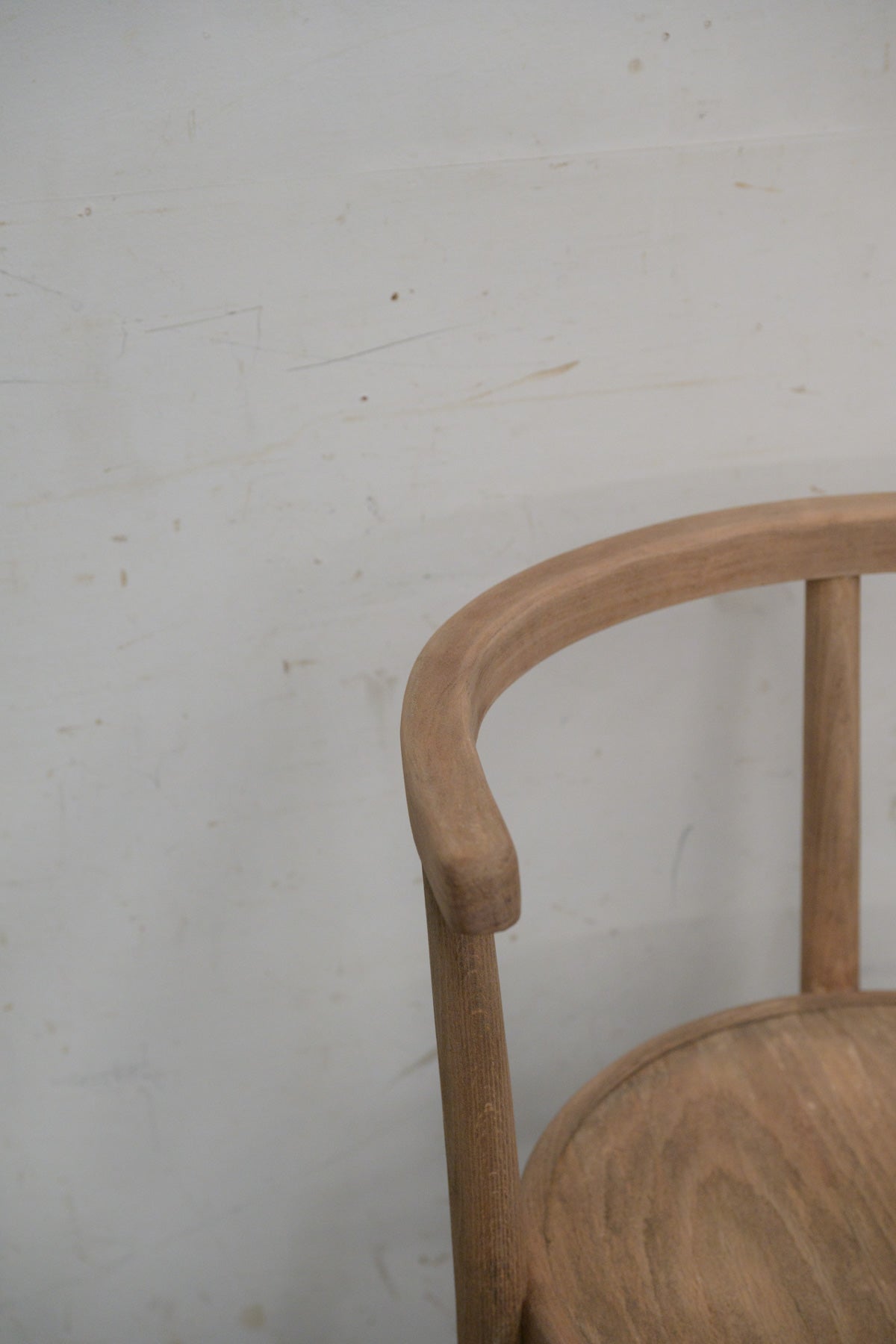 #0226 arm chair