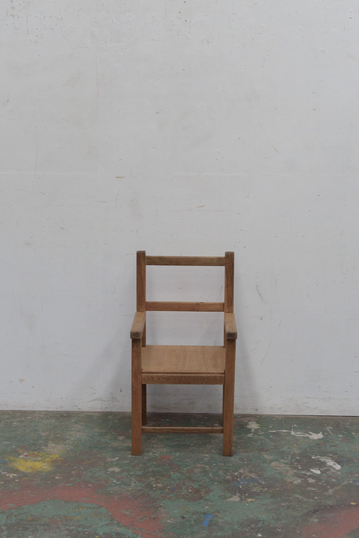 #9761 table & chairs