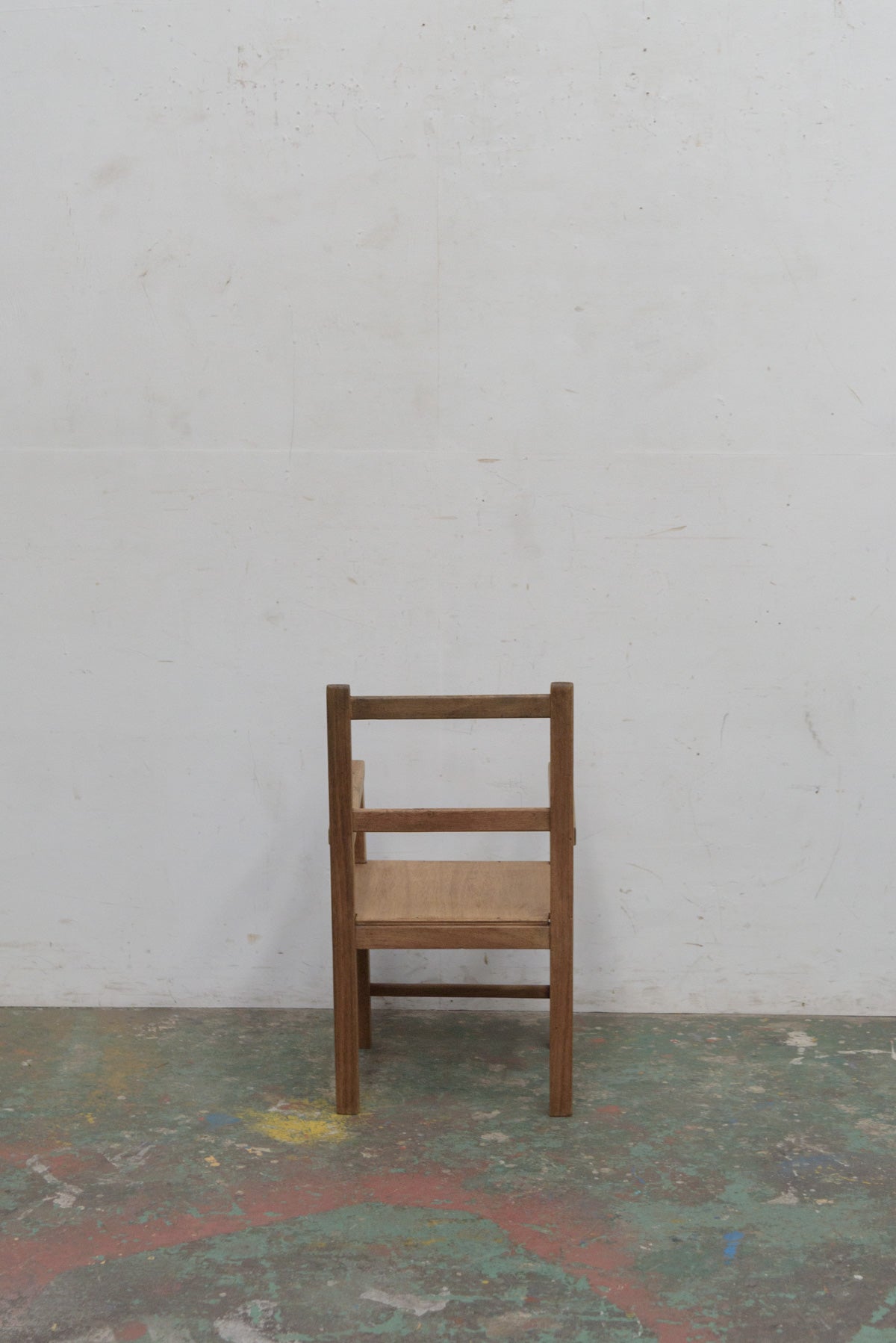 #9761 table & chairs