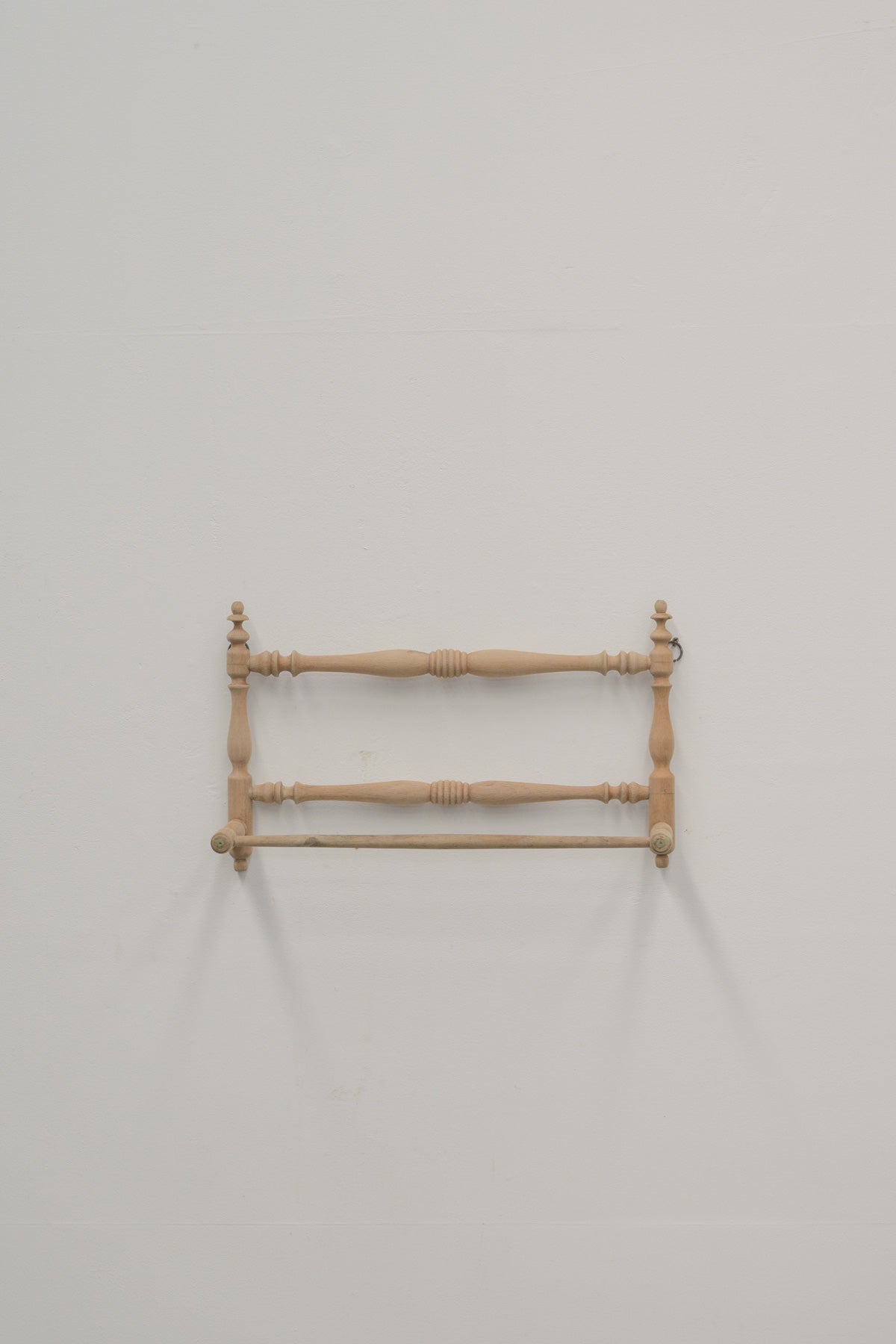 #0720 towel rack