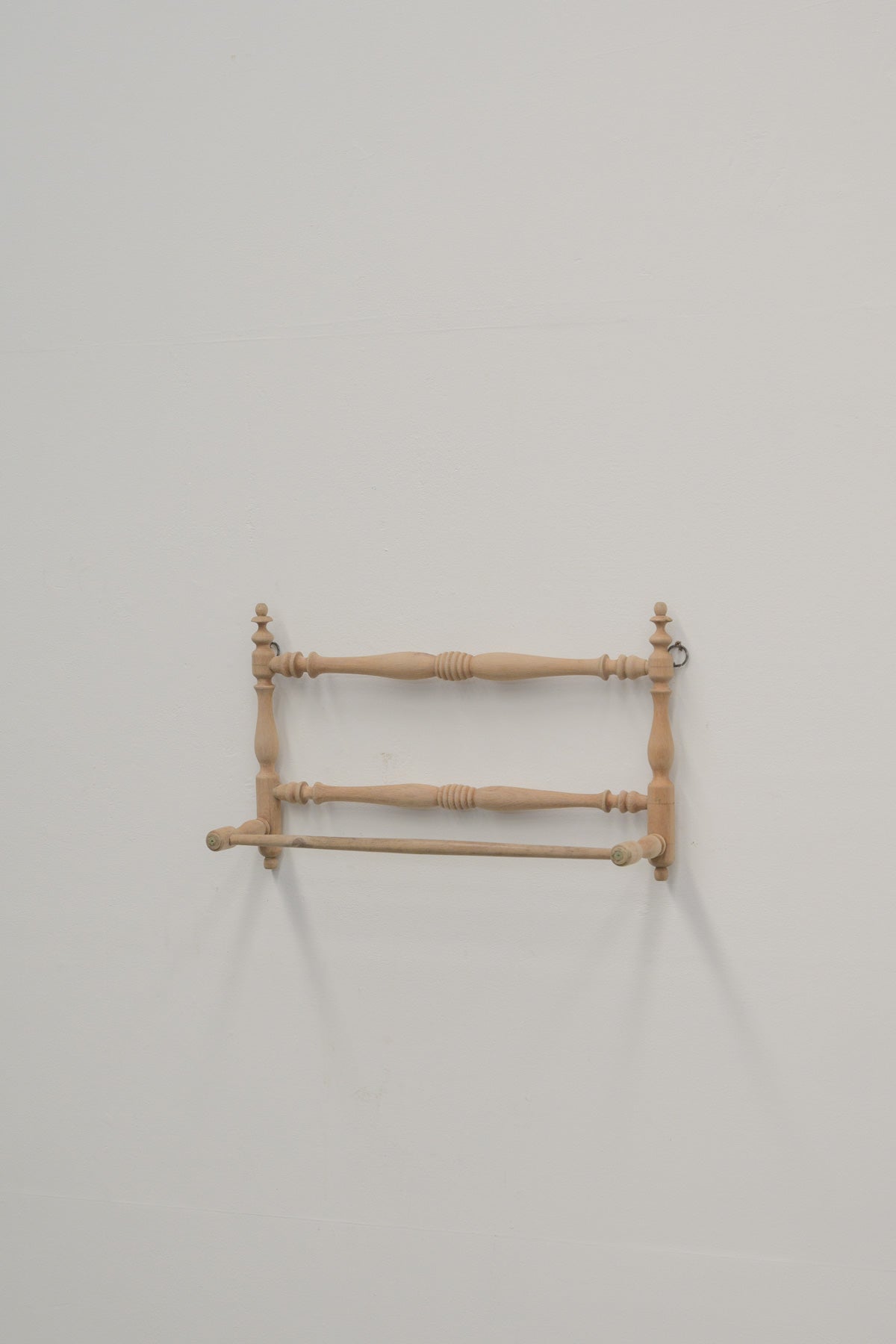 #0720 towel rack