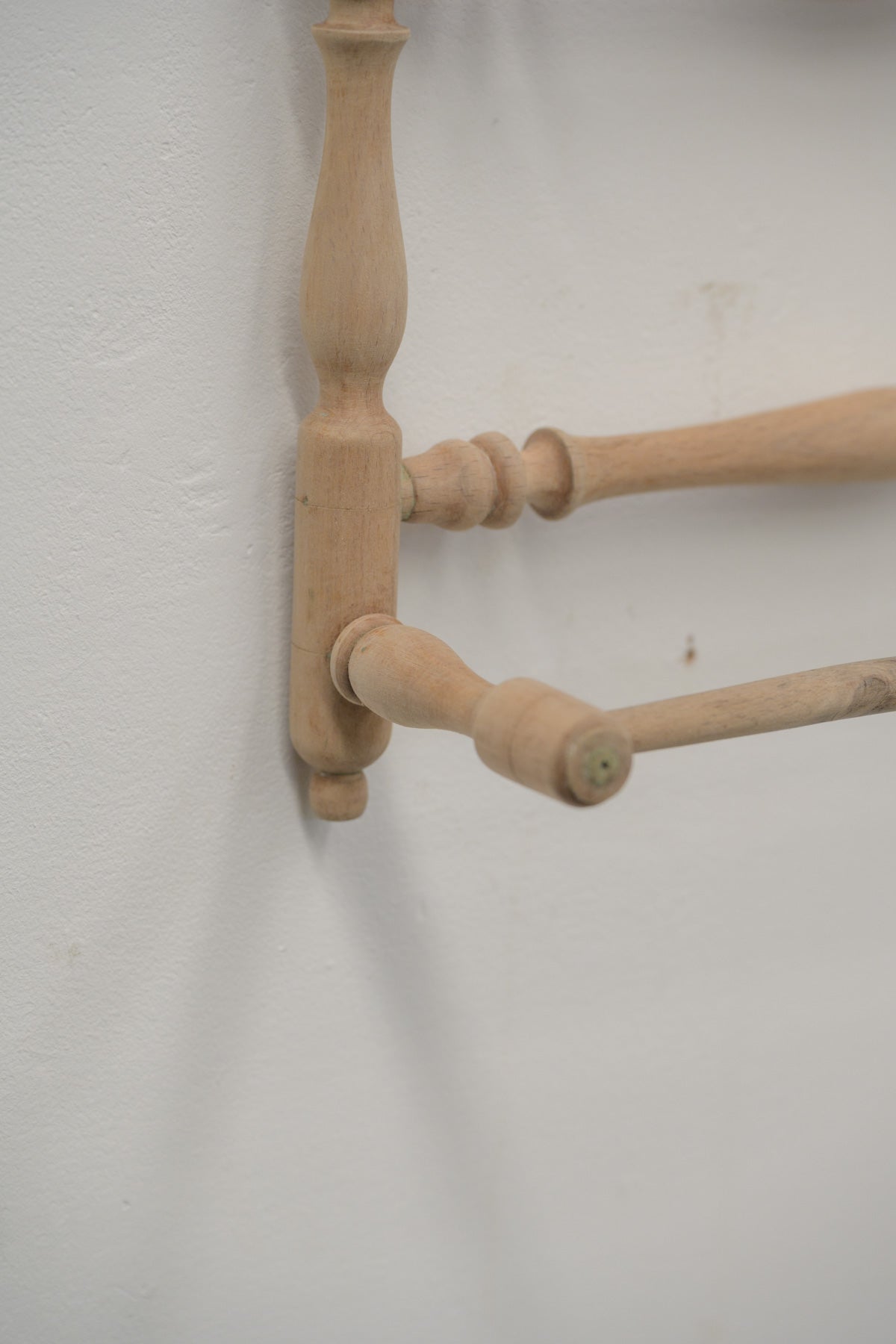 #0720 towel rack