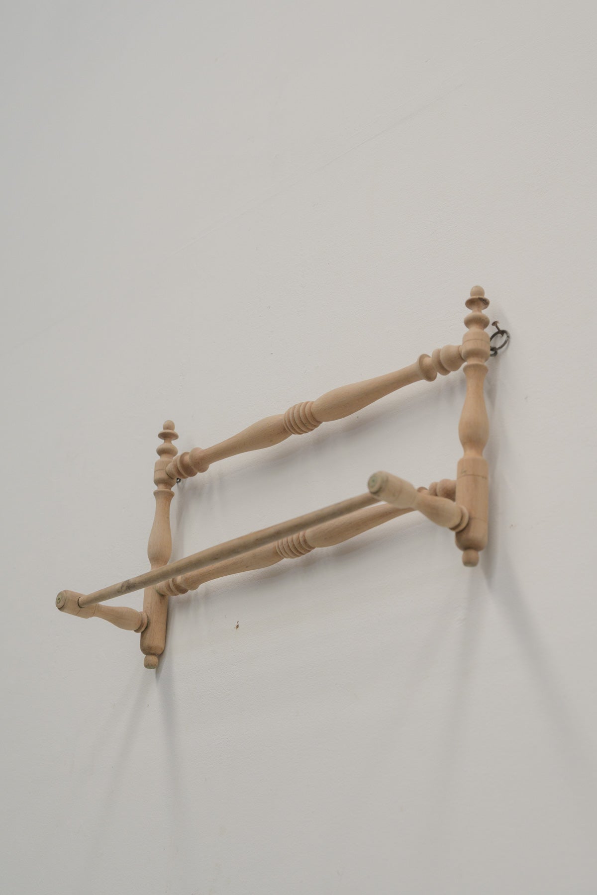 #0720 towel rack