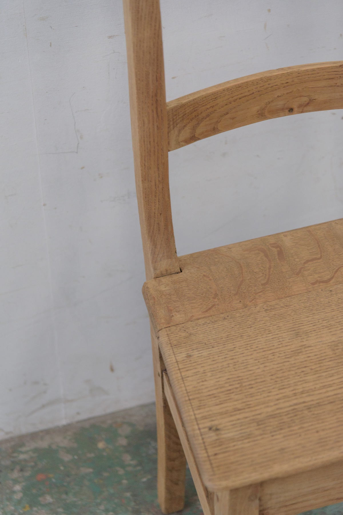 #0611 chair