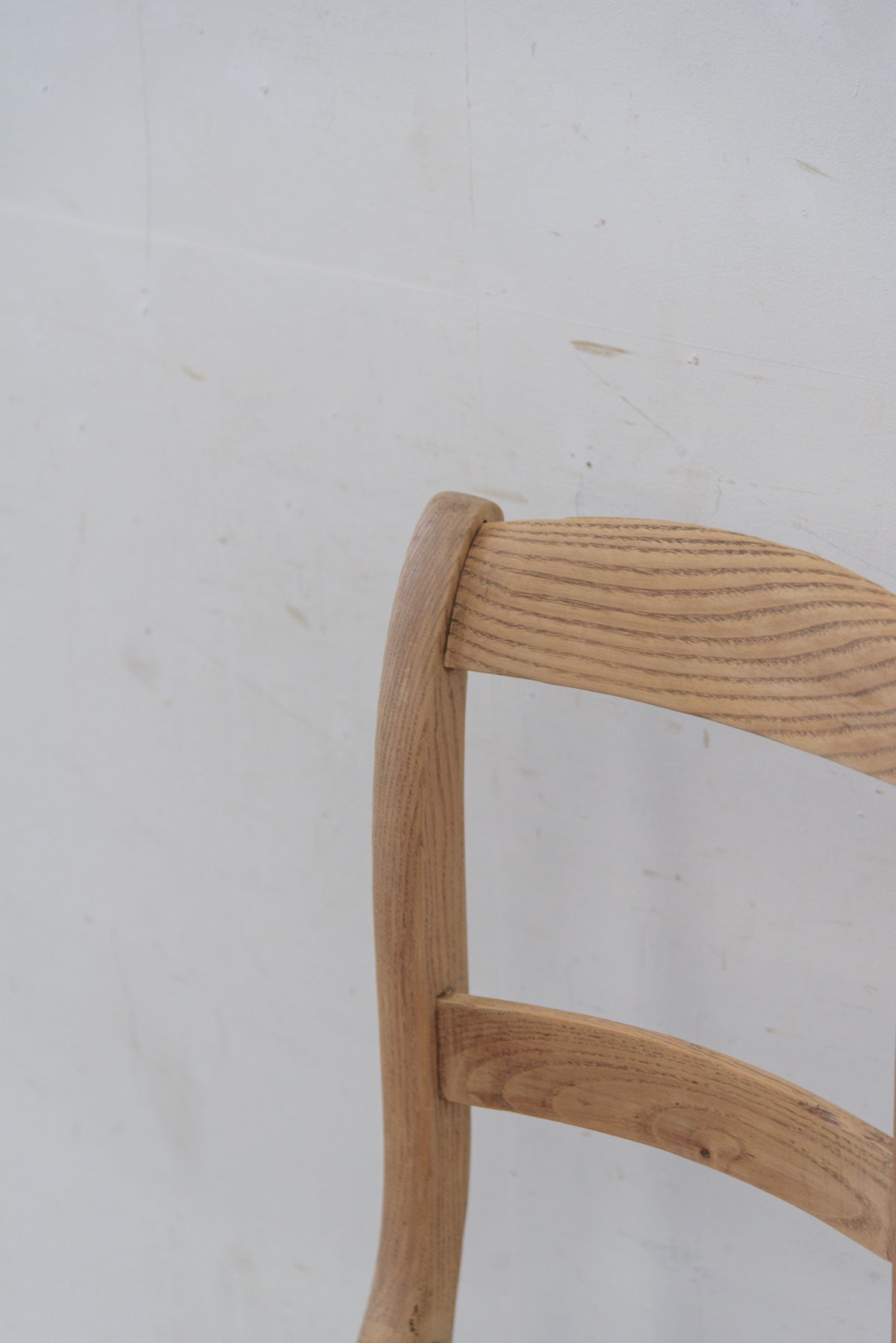 #0611 chair